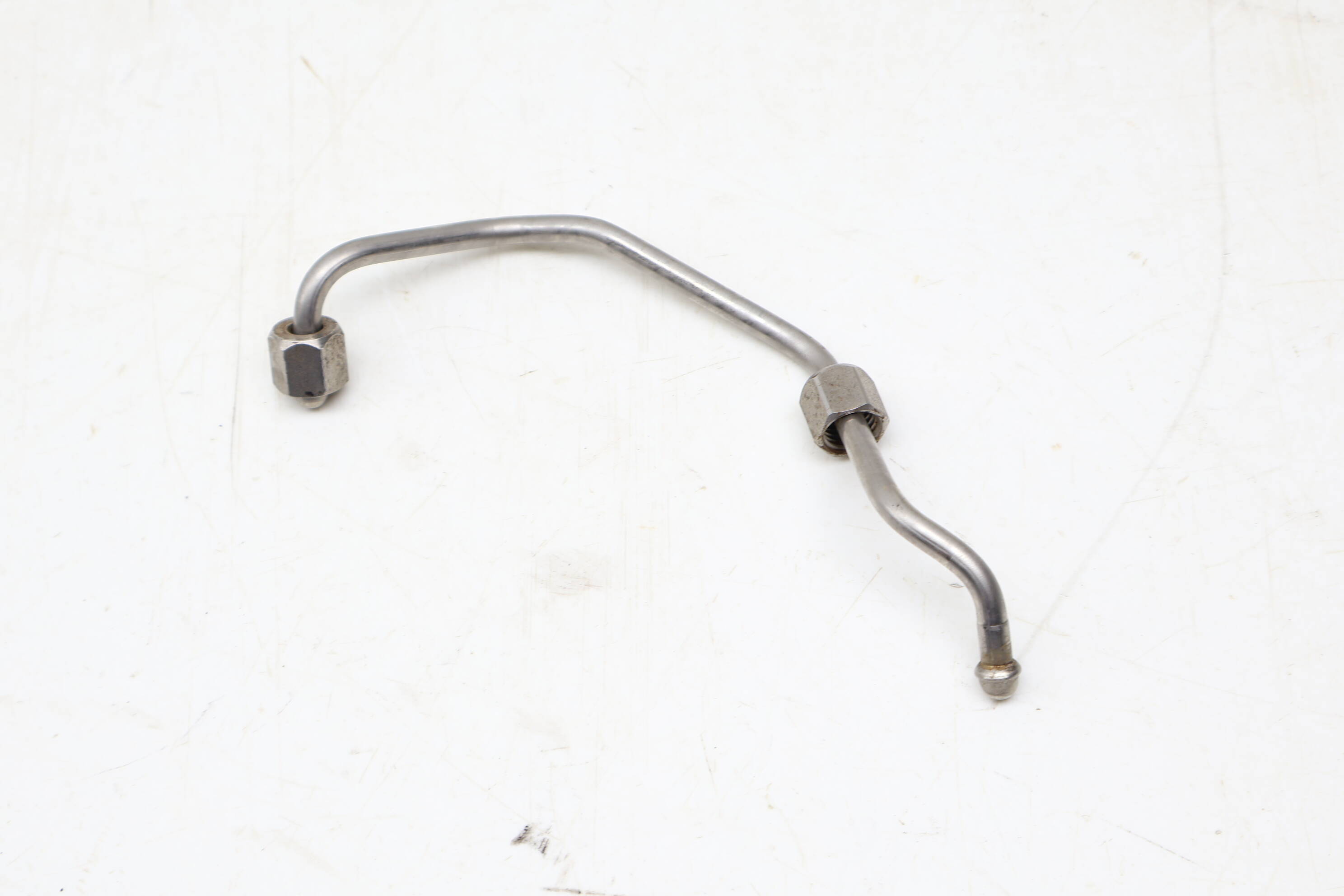 Fuel Line / Pipe 13537576771