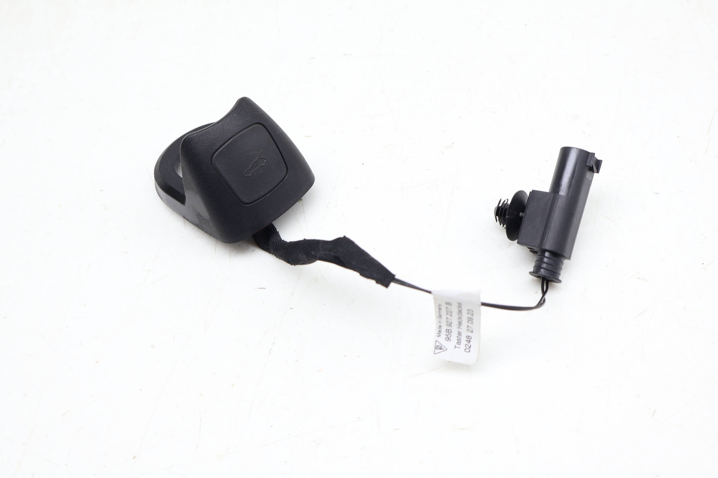 Trunk Release Button / Switch 95B927227B