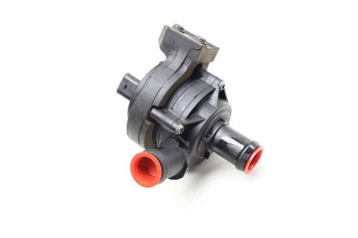 Coolant / Water Pump W/ Bracket 3QF121599B main product photo