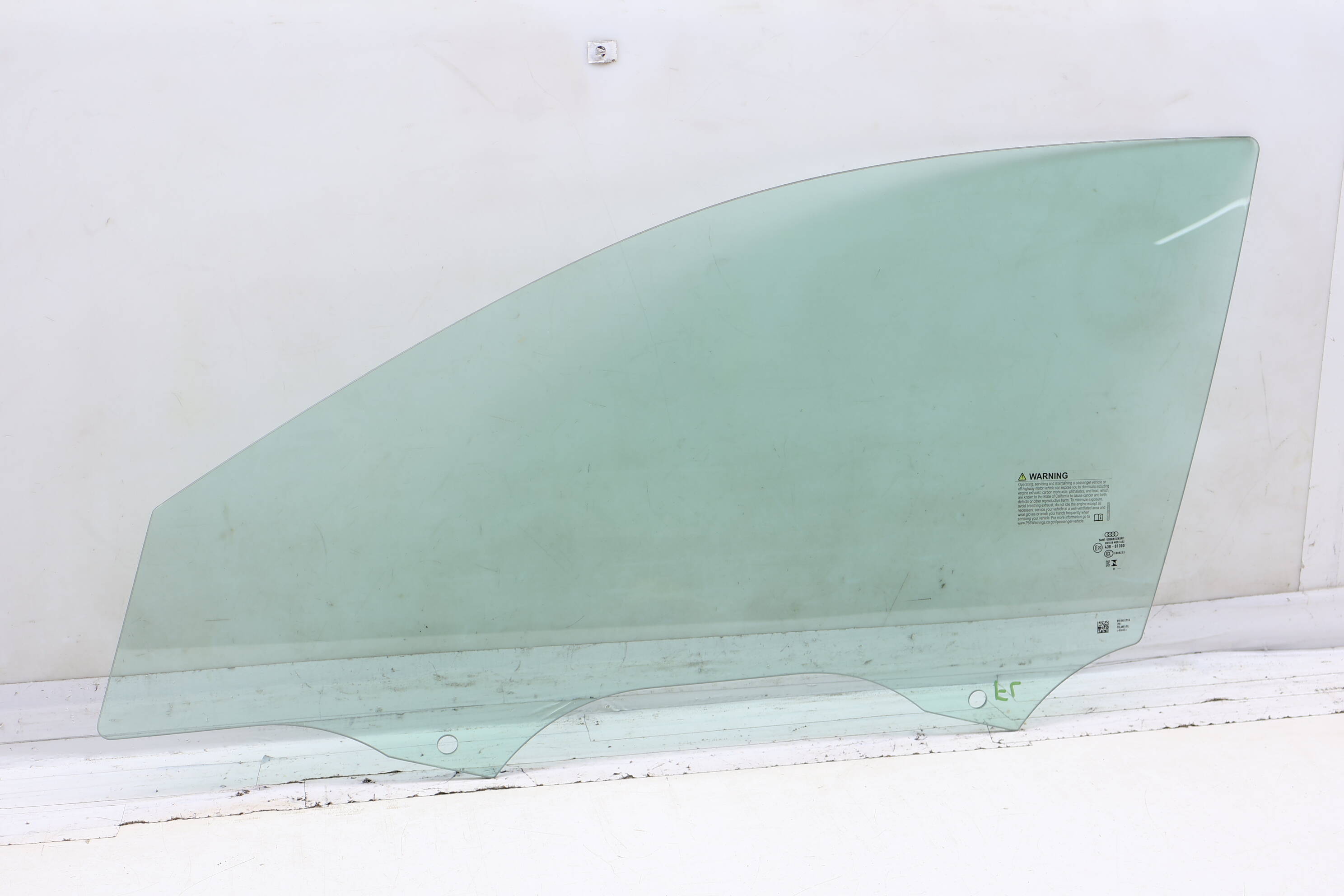 Door Window Glass 8Y0845201A