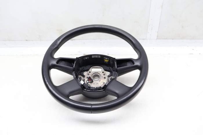 4-Spoke Heated Leather Steering Wheel 4L0419091J main product photo