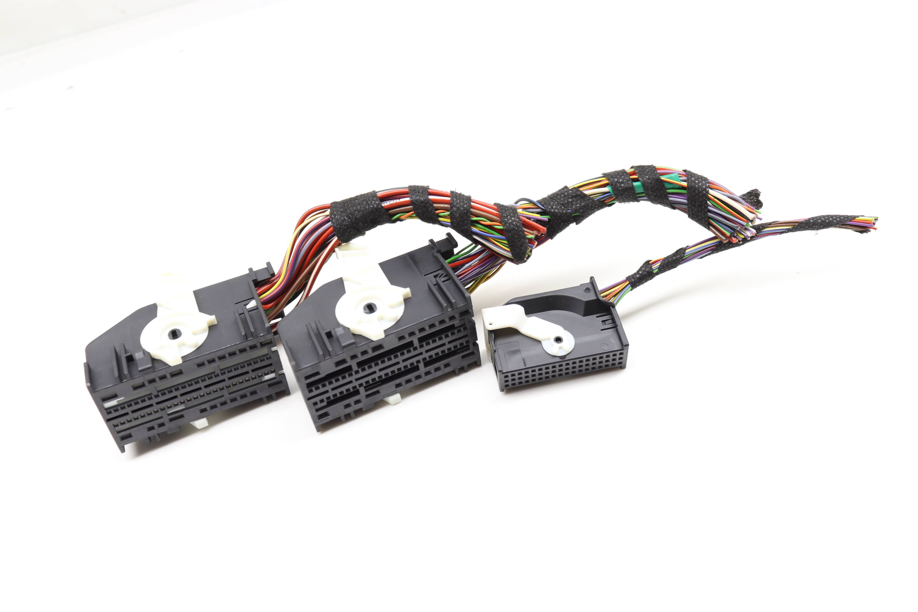 Onboard Supply Control Module Wiring Connector / Pigtail