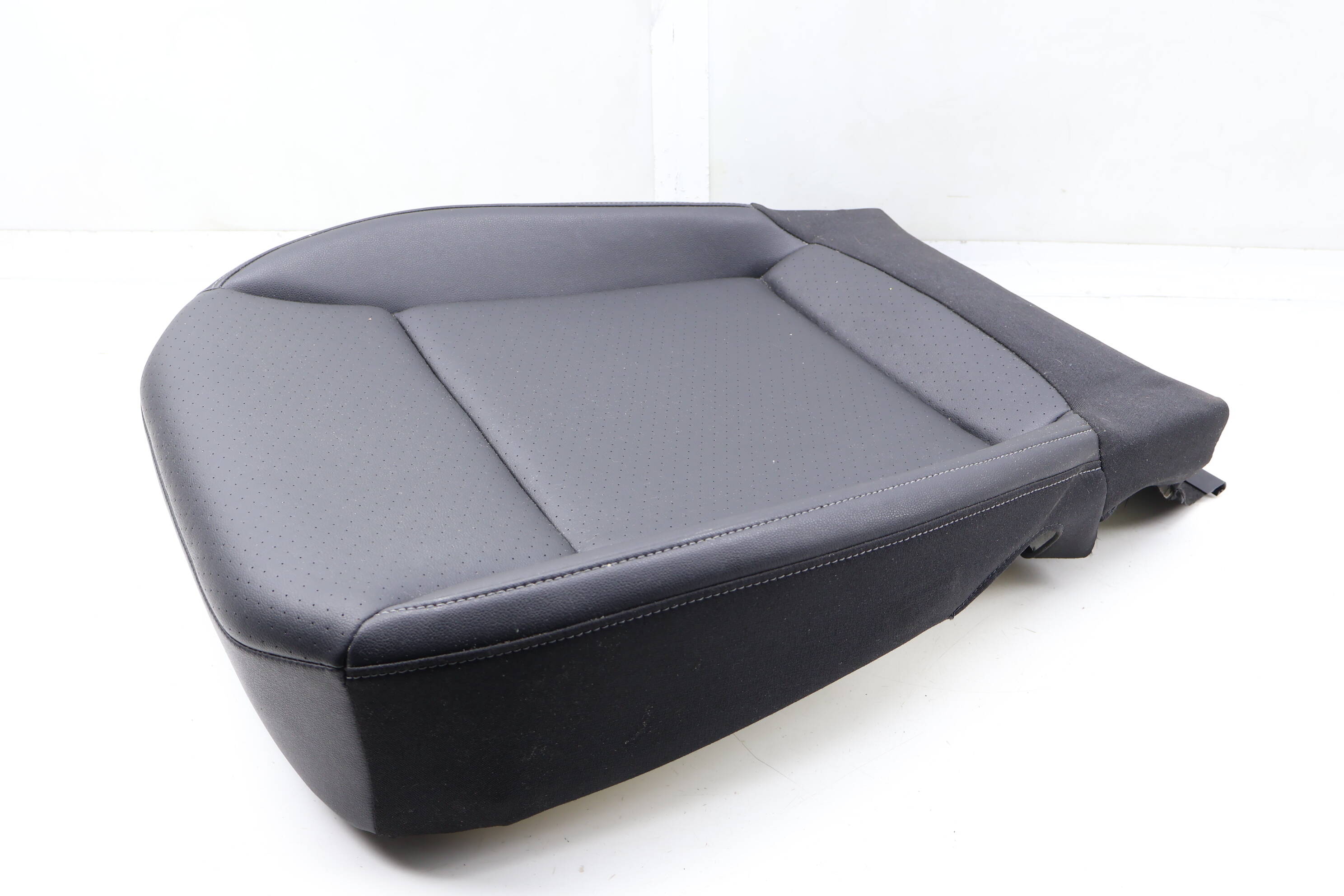 Seat Lower Bottom Cushion 3CN881405E