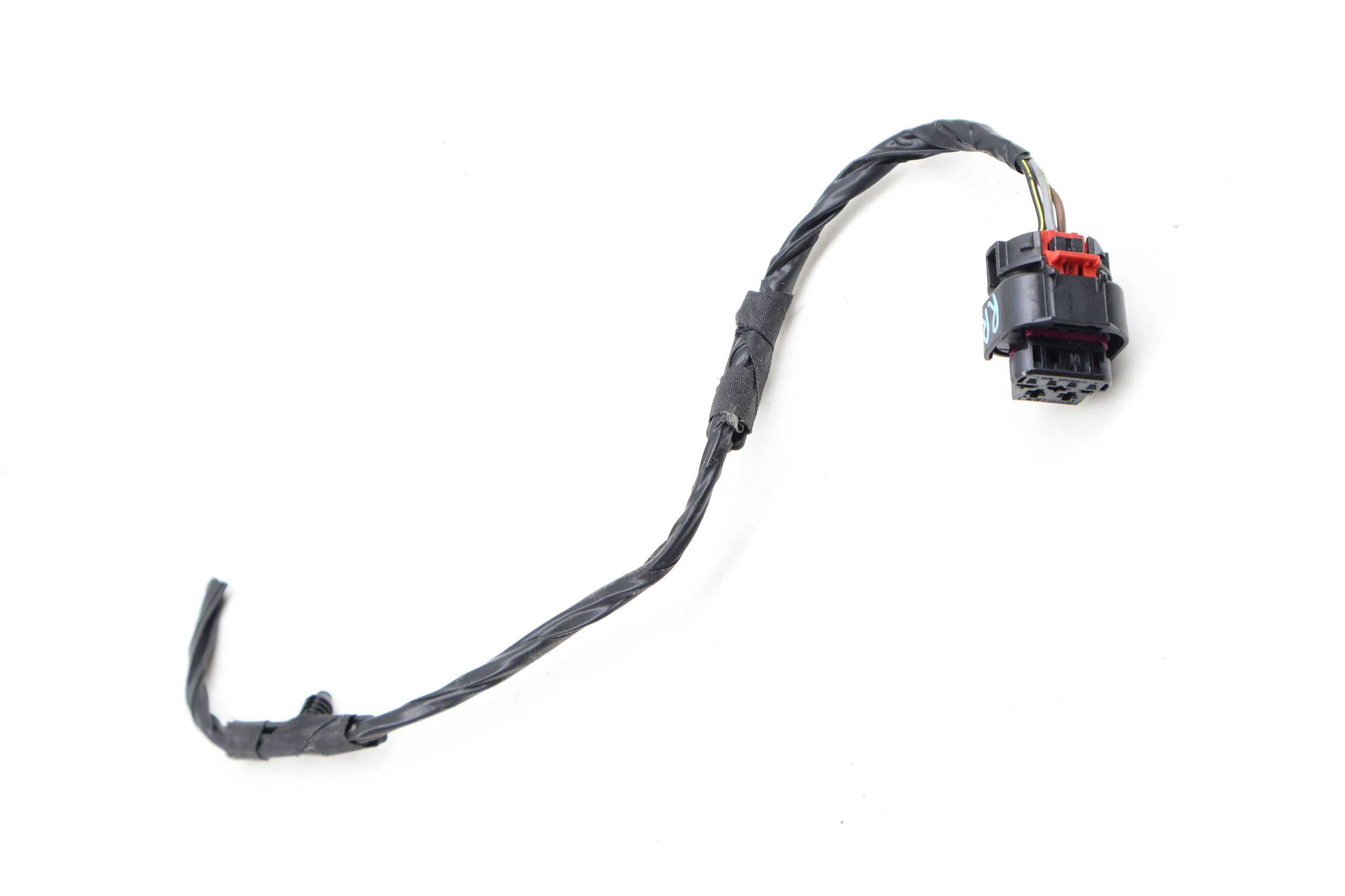 Outer Tail Light / Lamp Wiring Connector / Pigtail