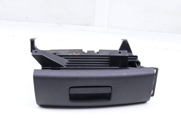 Seat Storage Bin / Drawer / Tray 5GM882601 main product photo