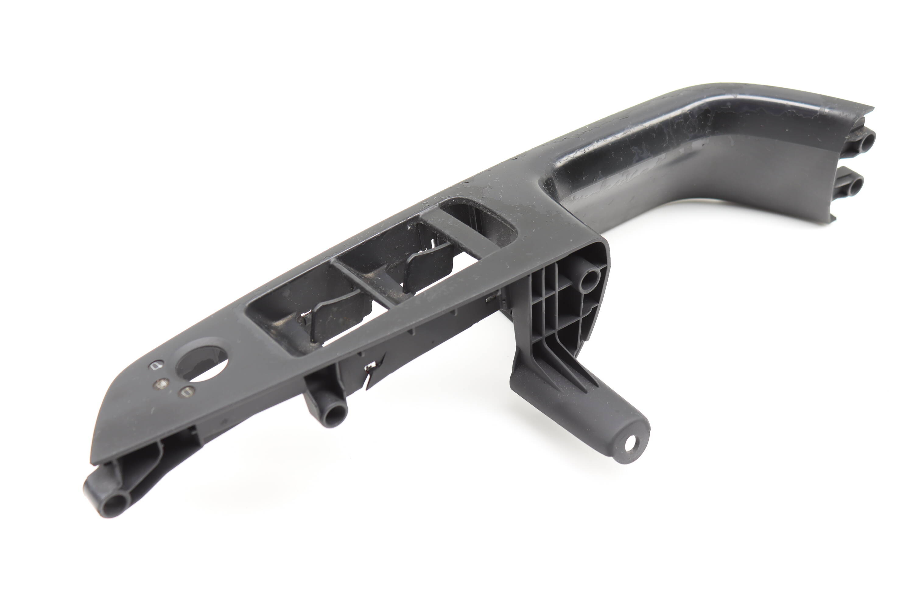 Door&#x20;Panel&#x20;Pull&#x20;&#x2F;&#x20;Window&#x20;Switch&#x20;Trim&#x20;4G8867171