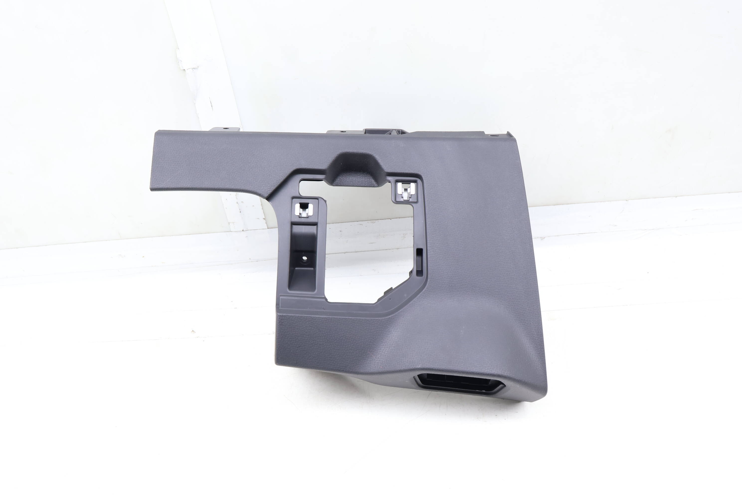 Under Dash Trim Panel 11K858365