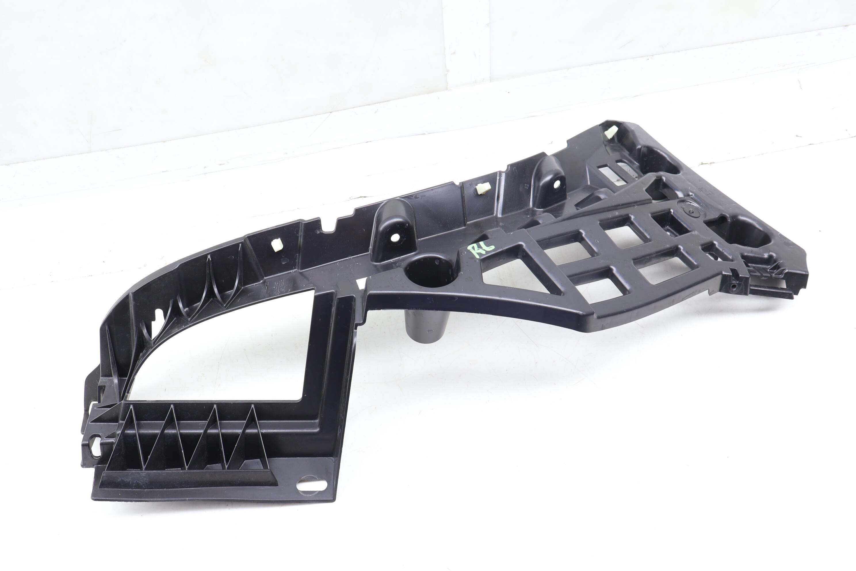 Bumper Mount Bracket (Side) 95B807253C
