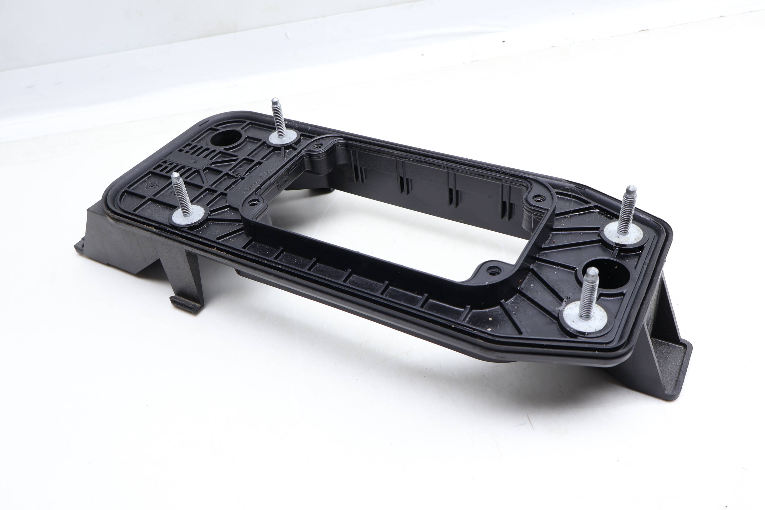 Shifter Housing / Bracket 5N0713061A