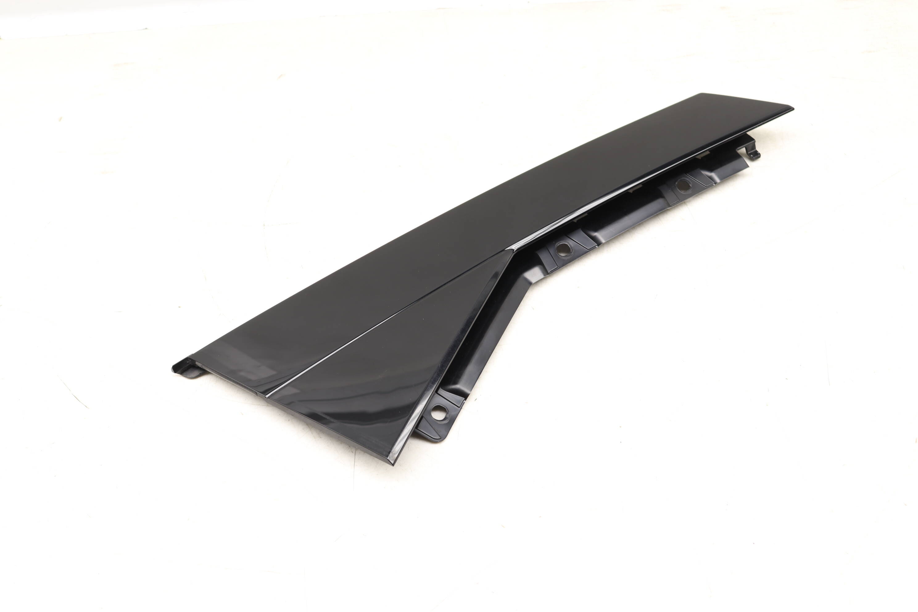 Exterior C Pillar Trim / Cover 83A839904A