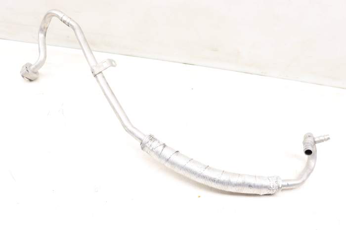 Ac Line / Pipe (Suction) 95B260707A main product photo