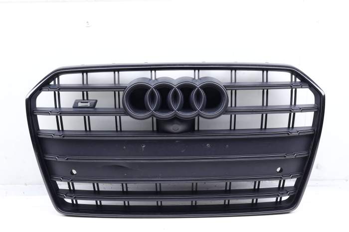 Center Grille Assembly 4G0853653M main product photo