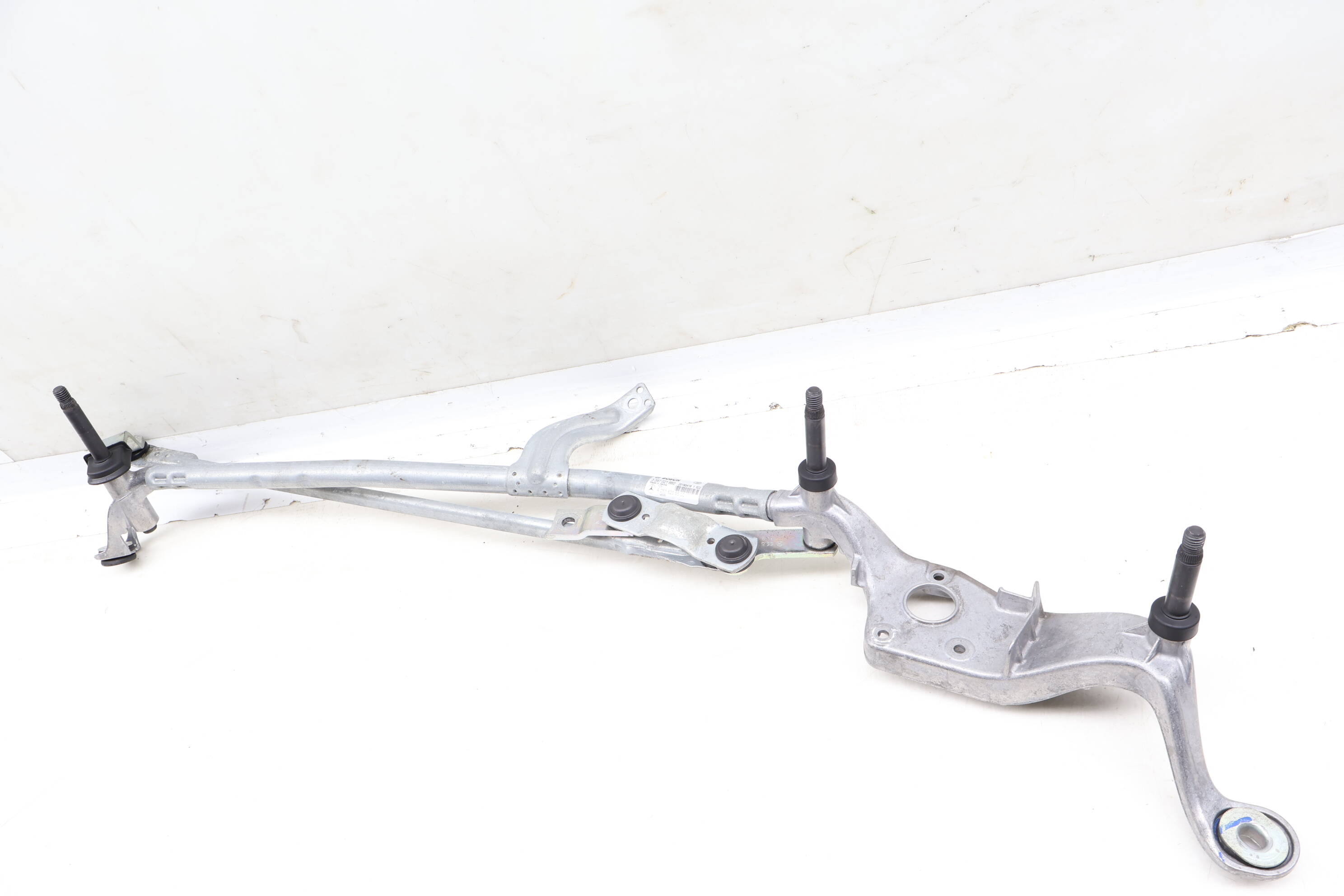 Windshield Wiper Transmission Bracket 2538205500