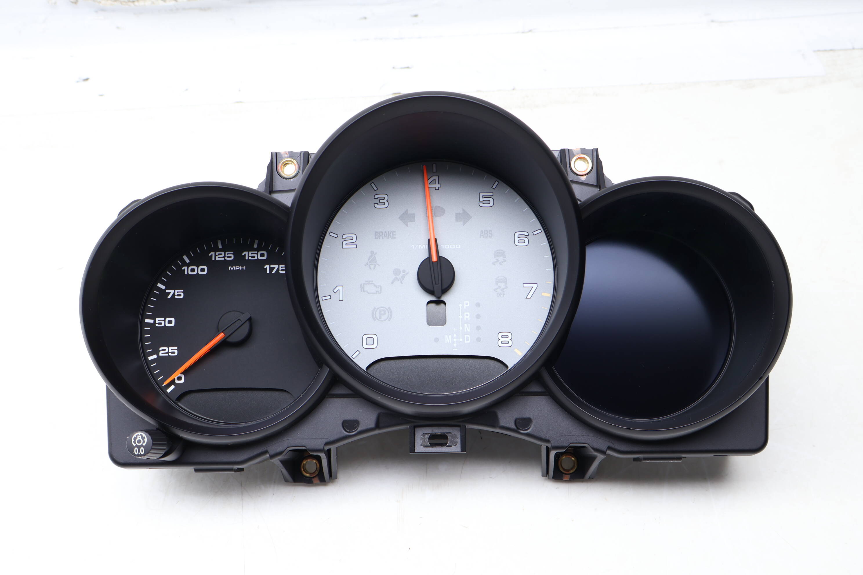 Instrument Cluster / Speedometer 95B920901P