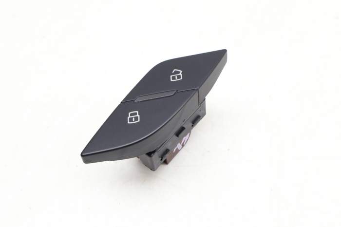 Door Lock / Unlock Switch Button 8V1962107A main product photo