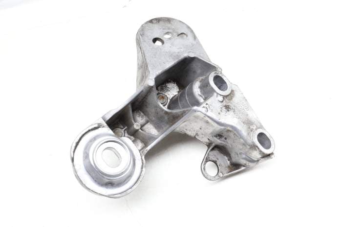 Engine / Motor Mount Bracket 8E0199352R main product photo