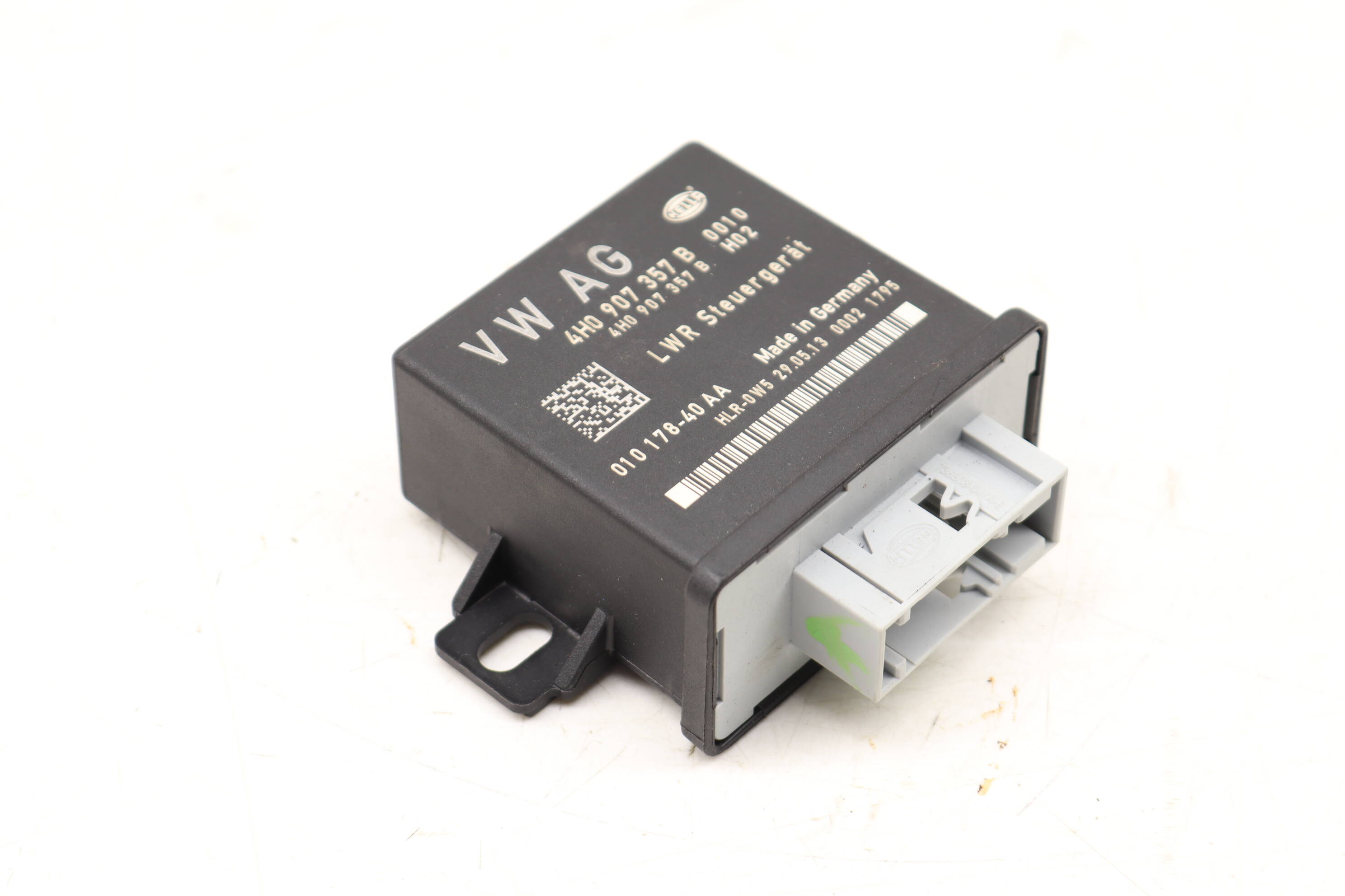 Headlight Cornering Control Module 4H0907357B