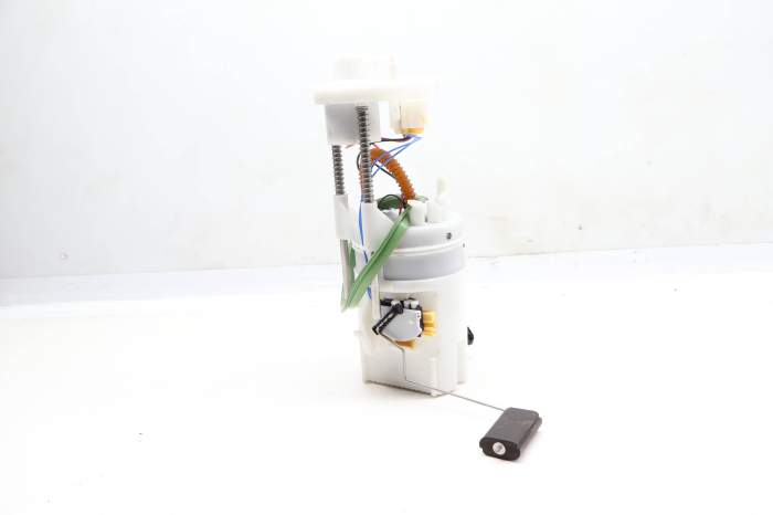 In-Tank Fuel Pump Assembly 16114826897 main product photo