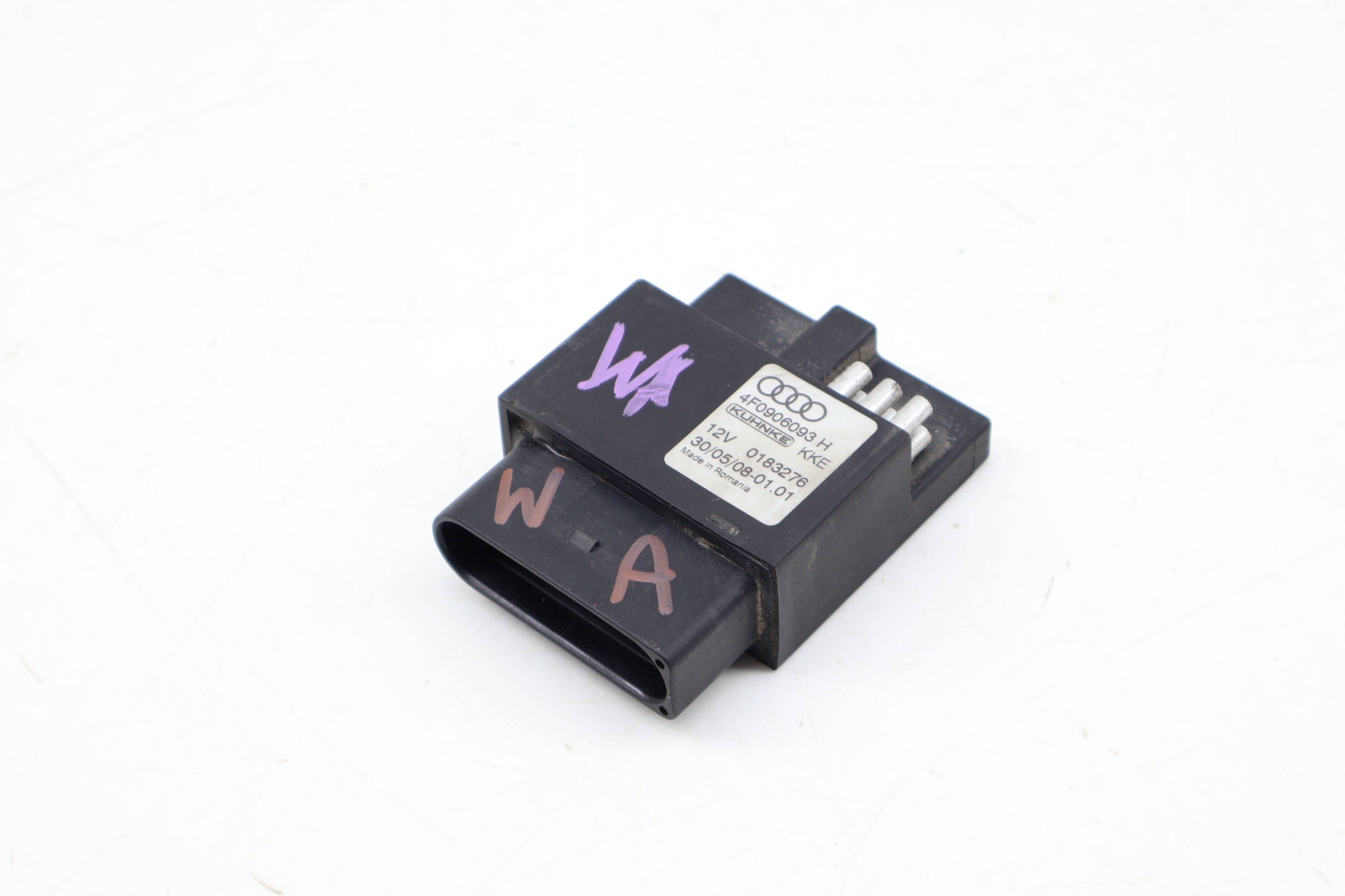 Fuel Pump Delivery Control Unit / Module 4F0906093H