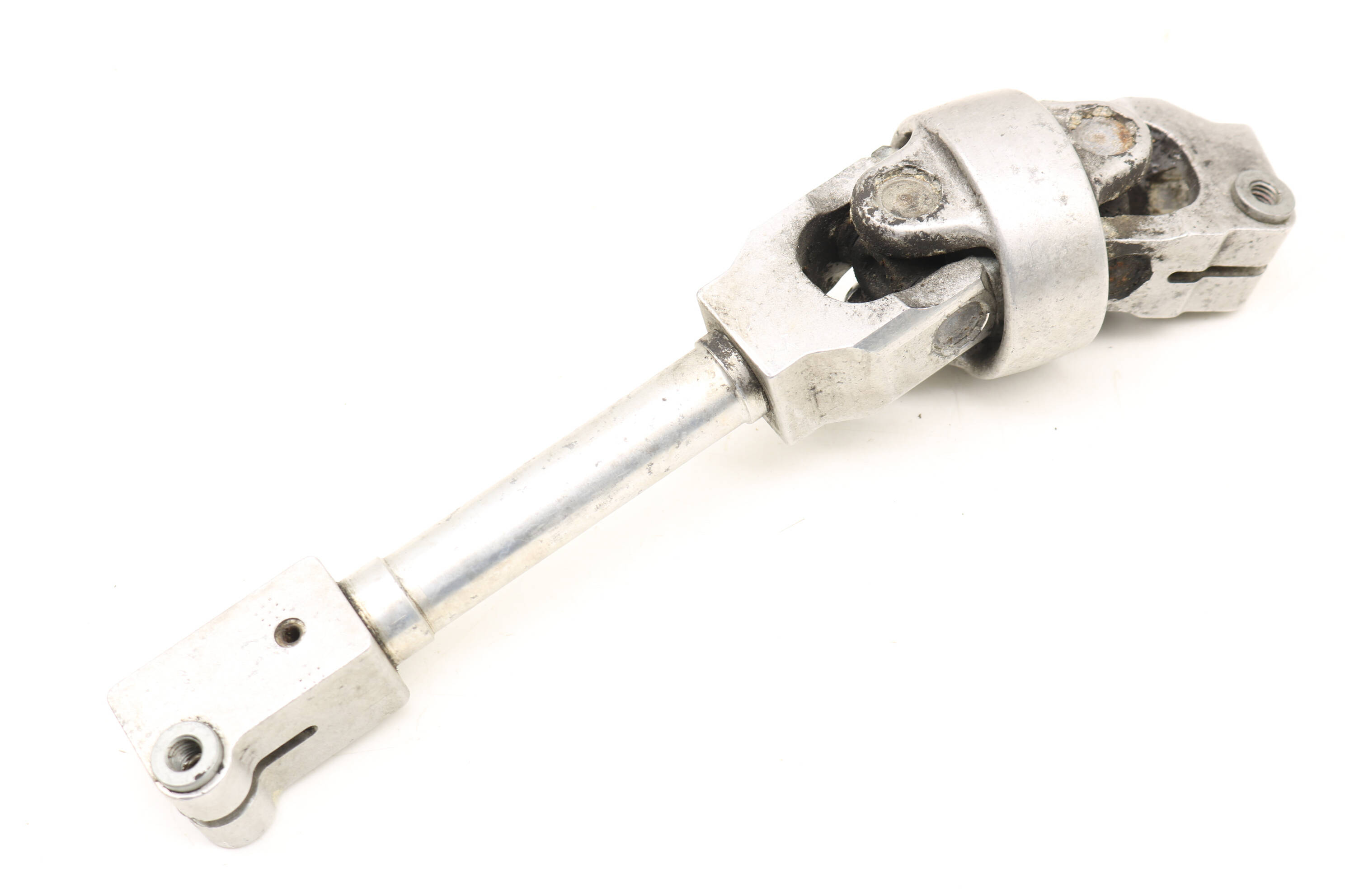 32306769265 - 2003-2008 BMW Z4 Lower Steering Shaft (32-30-6