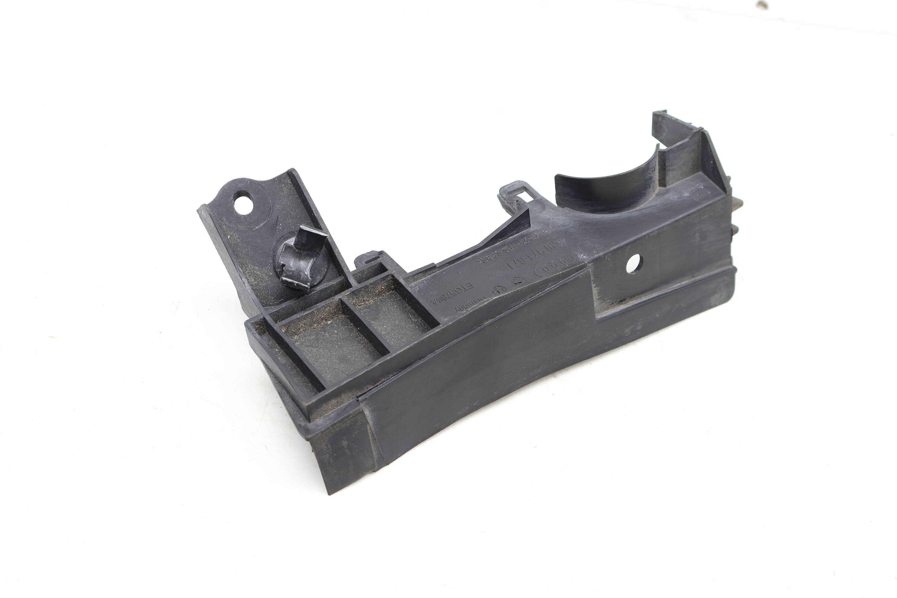 Water Box Grommet (Upper) 4M0971871BG