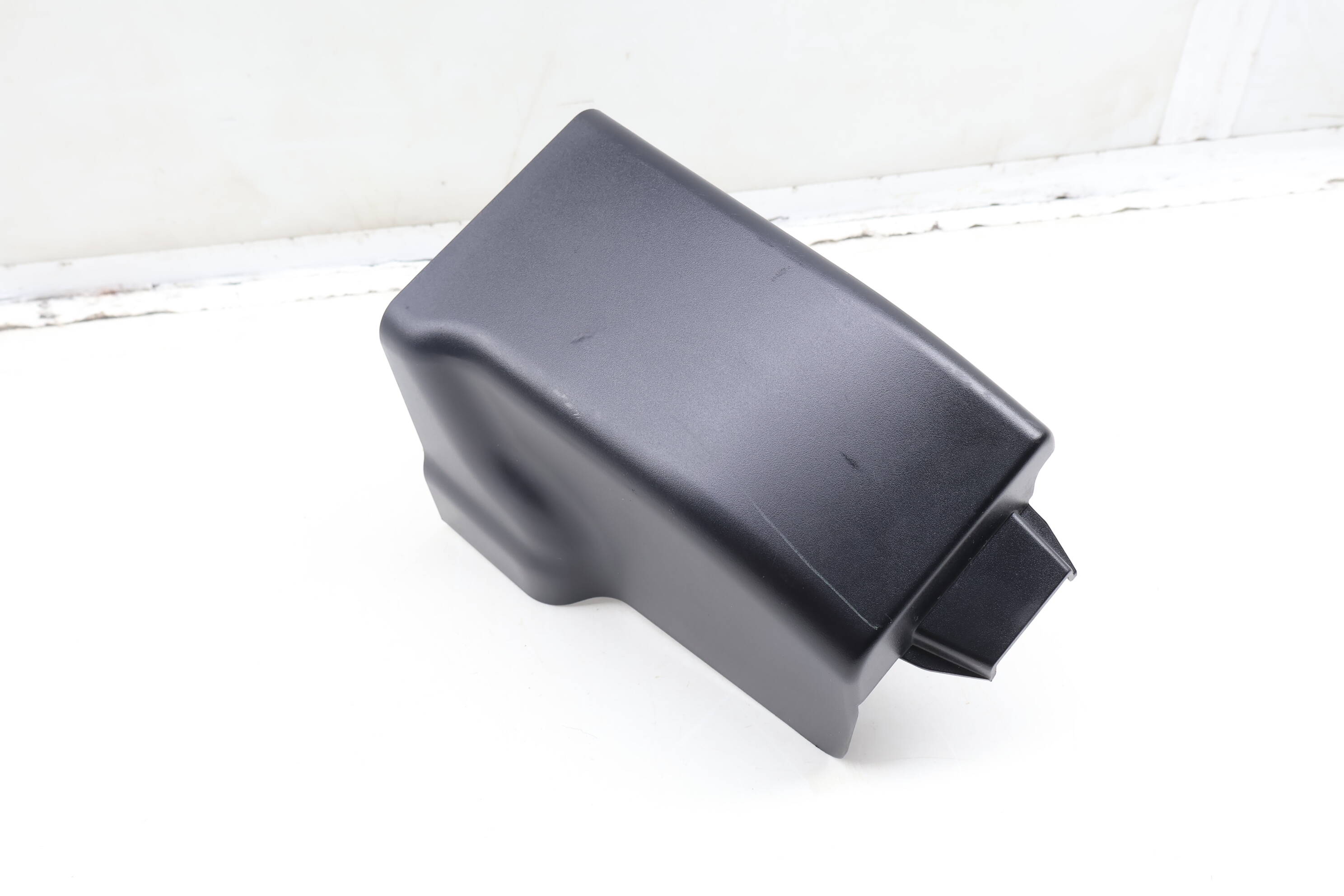 BMW Left Trunk Panel Trim (Z4) 51479128471