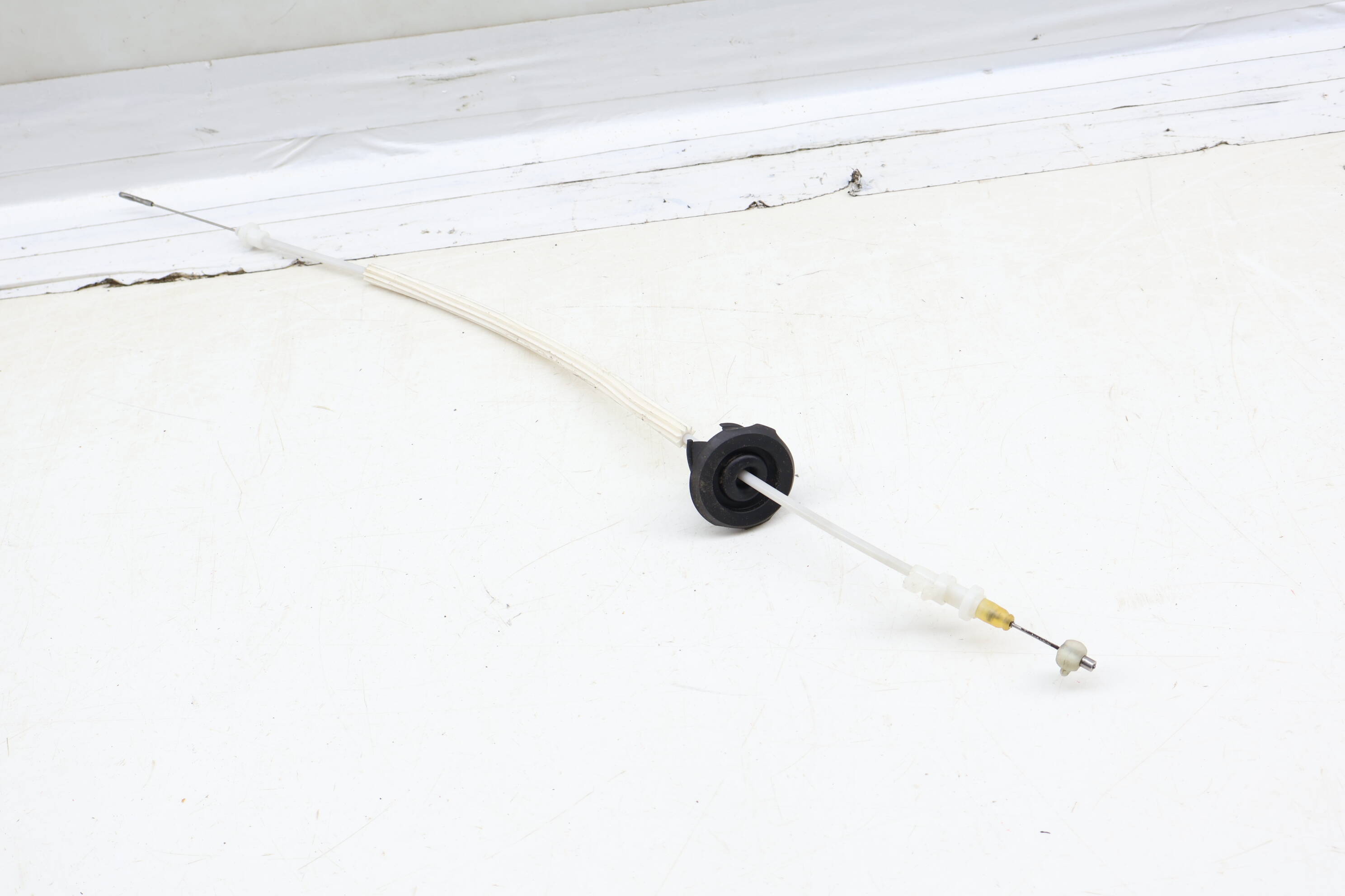 Interior Door Handle Release / Bowden Cable 4L0837085B