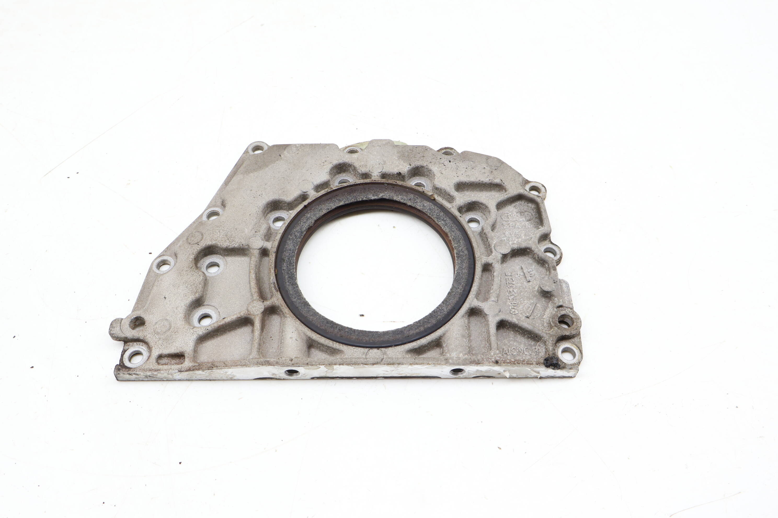 Engine Sealing Plate / Cover 078103173E