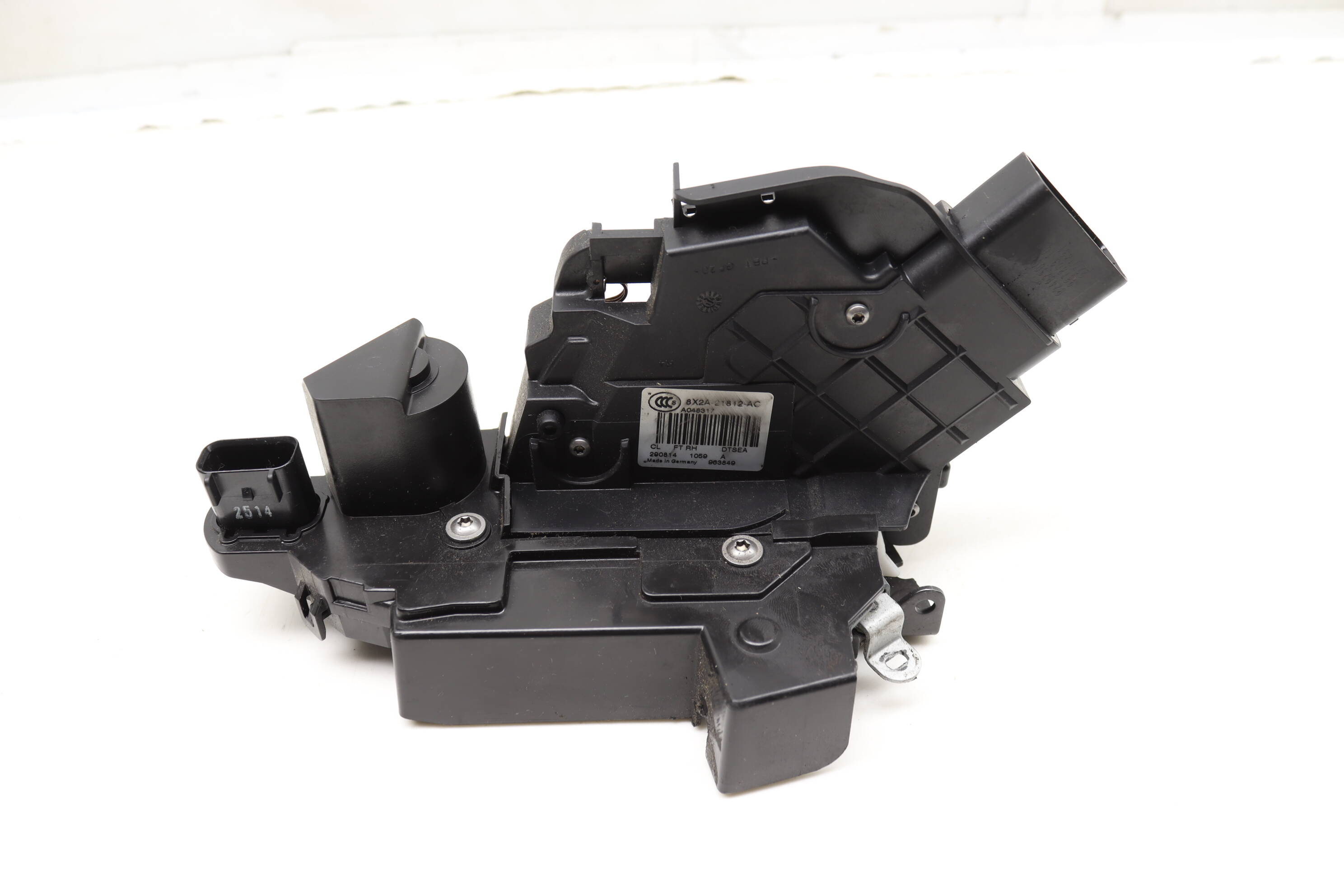 Door Latch / Lock Actuator 8XCA21812AC