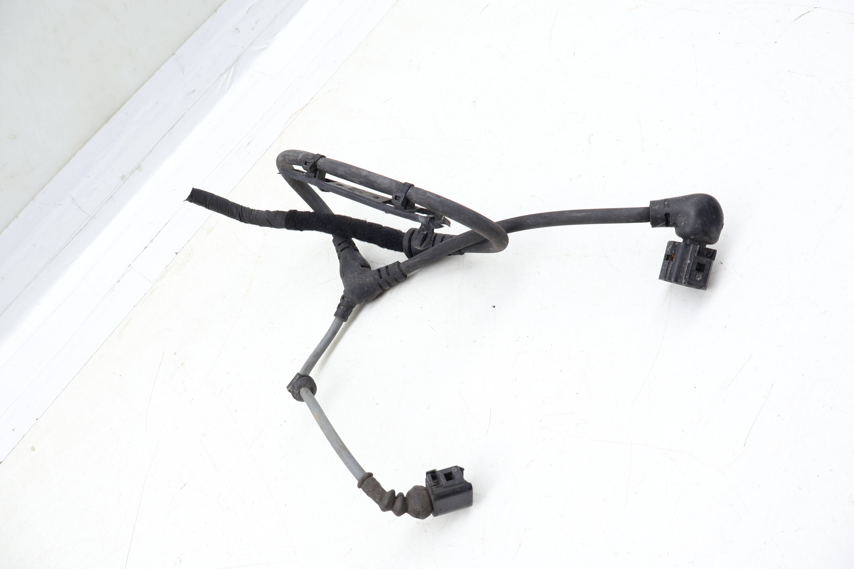 Abs / Speed Sensor Wiring Harness 1EA927902L