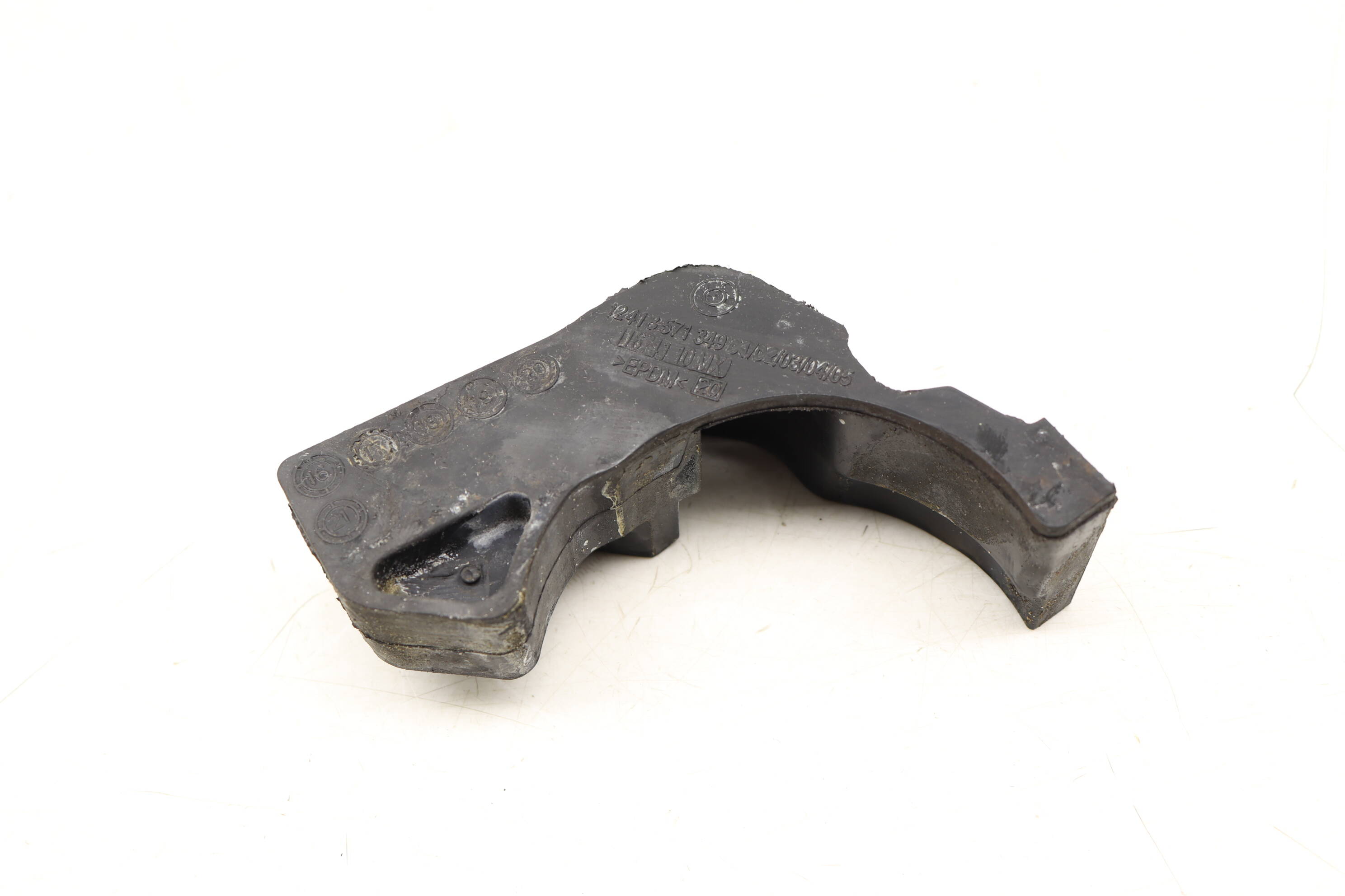 Starter Plug / Seal 12418571349