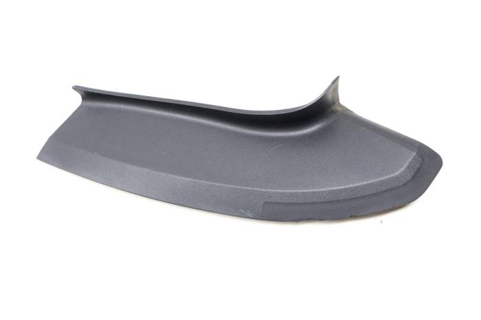 Tail Light Rain Channel Cover / Trim 4F5853268 main product photo