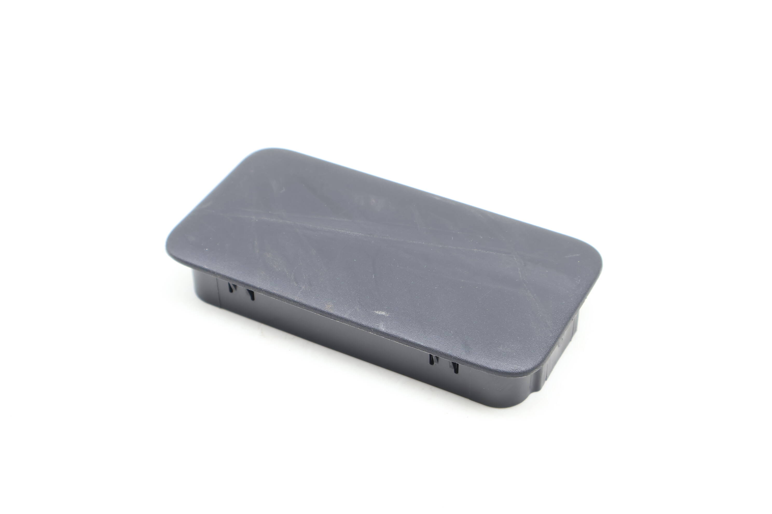 Trim / Cap J8A237521AB