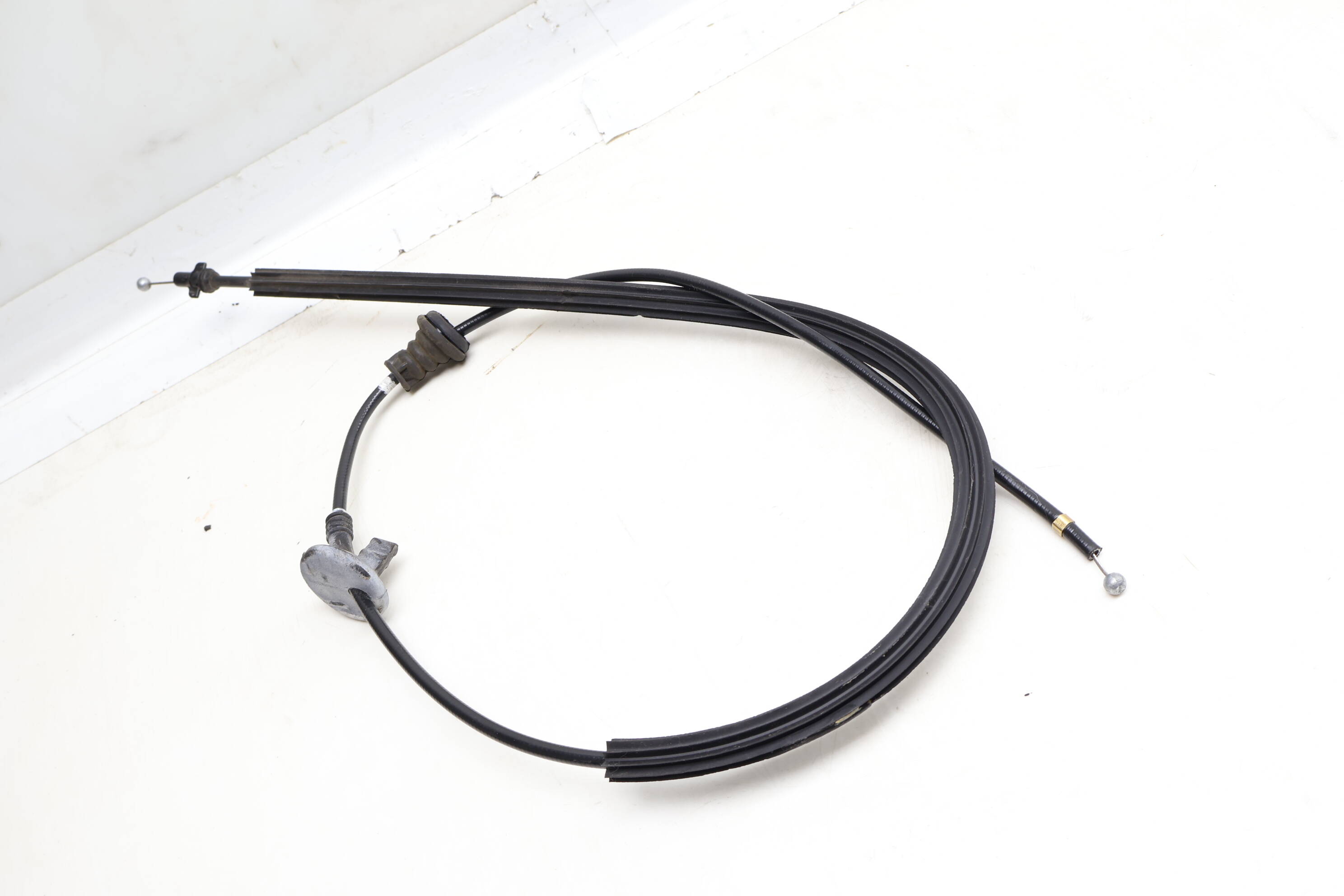 Hood Latch Release Cable 561823535