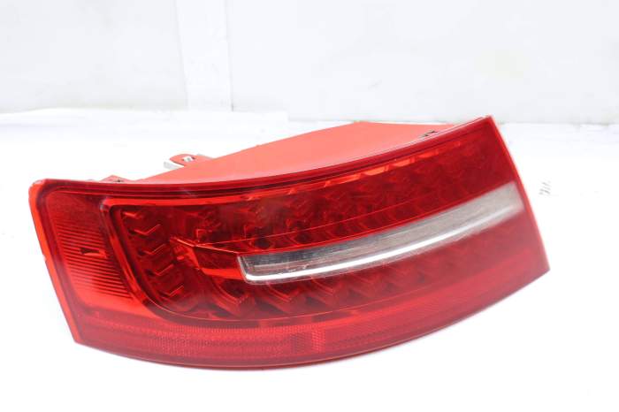 Outer Led Tail Light / Lamp 4F5945095K main product photo