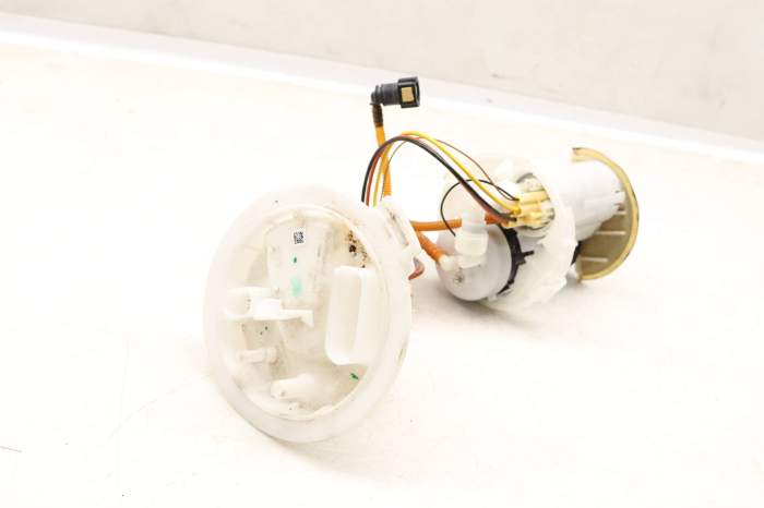 In-Tank Fuel Pump Assembly 4M0919087F main product photo
