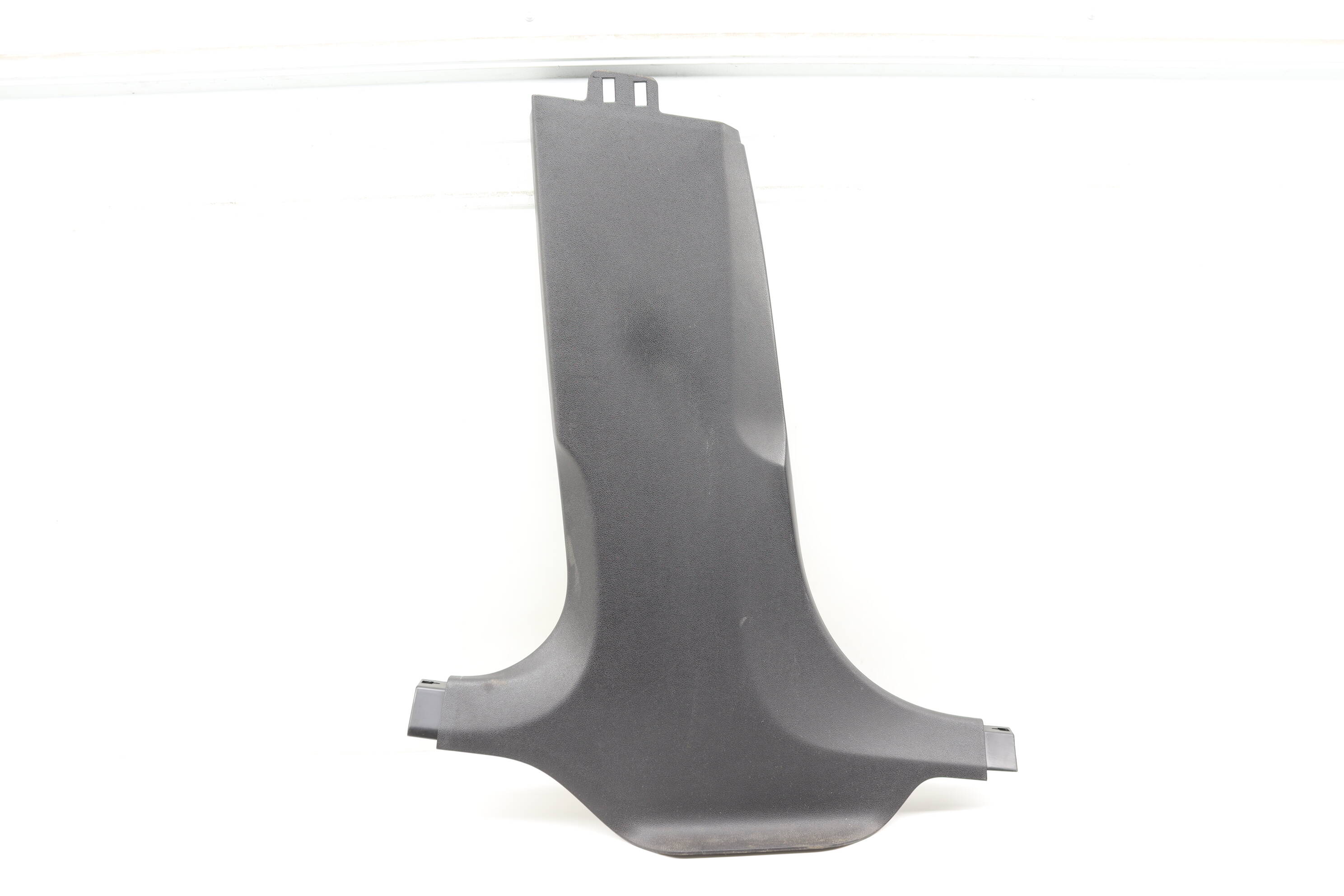 Lower B Pillar Trim / Panel 51437384529