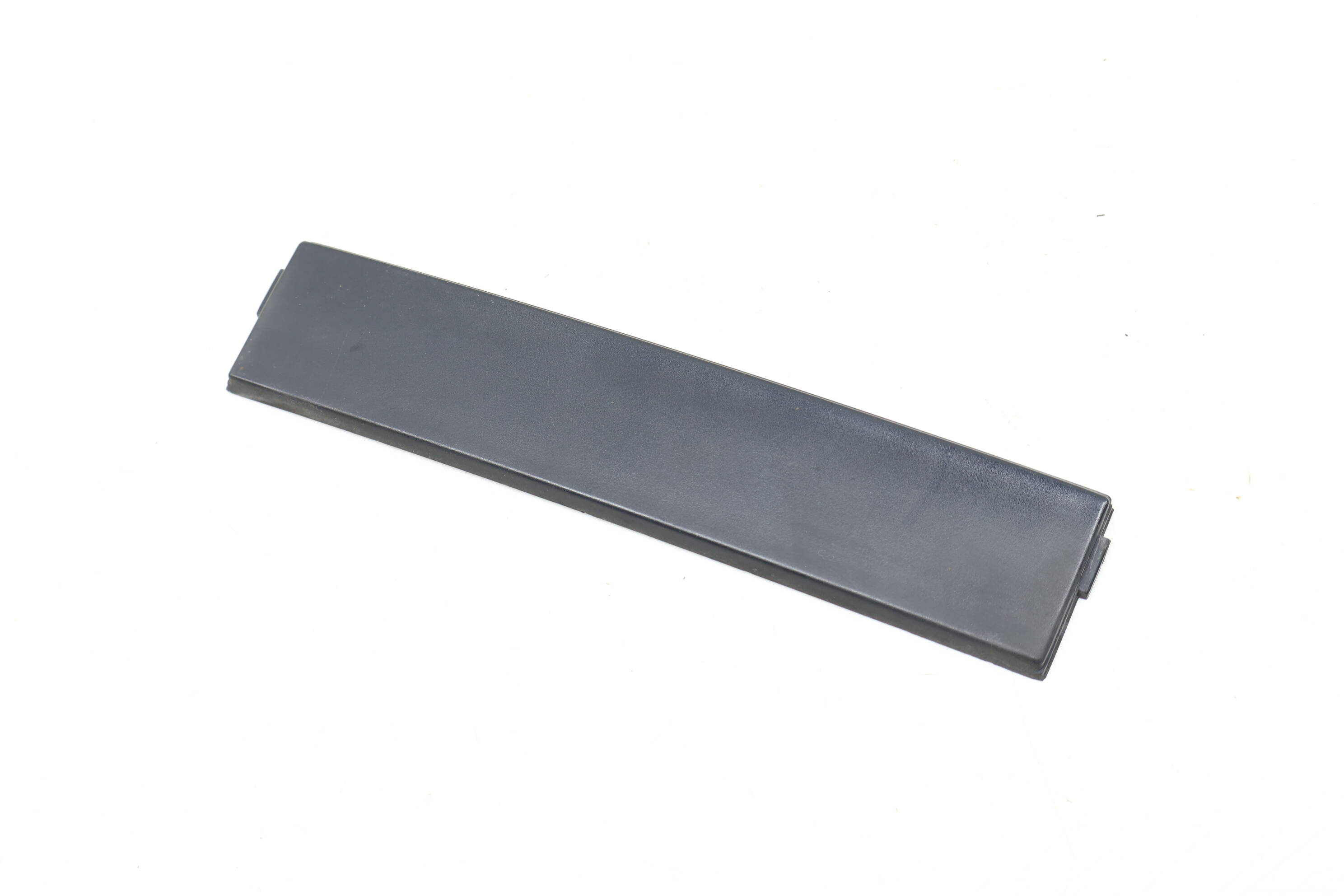 Center Hatch / Trunk Lid Cover Trim 8N0827257