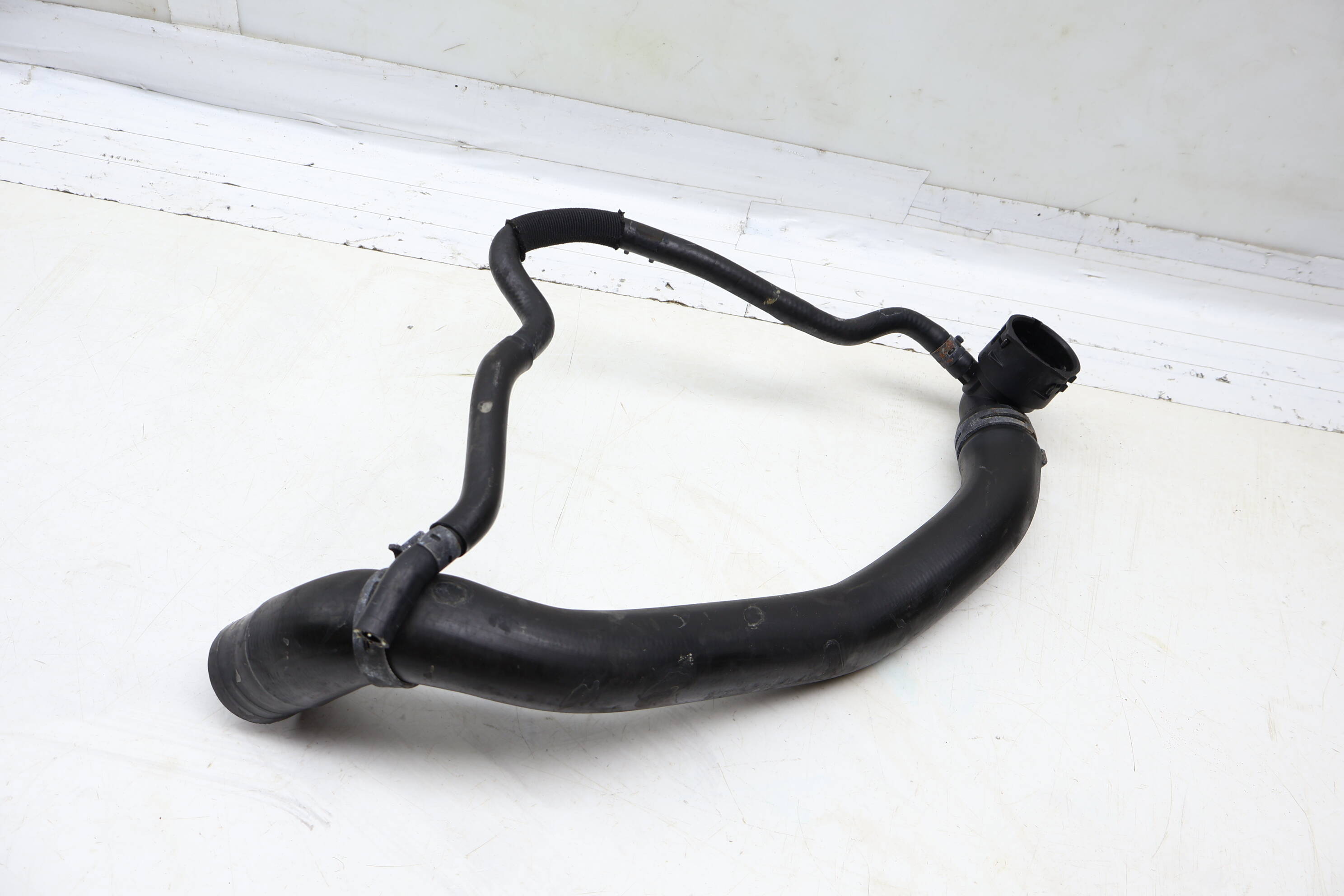 Coolant Hose / Line 3QF122101G