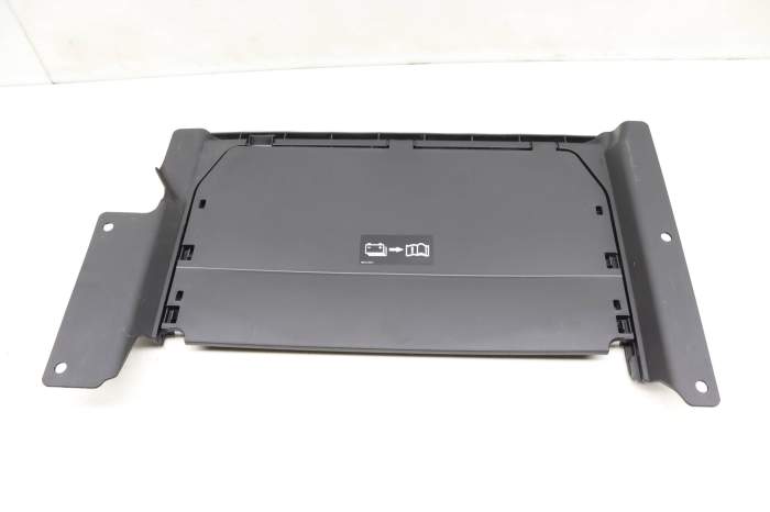 Battery Cover / Box 95B863565C main product photo