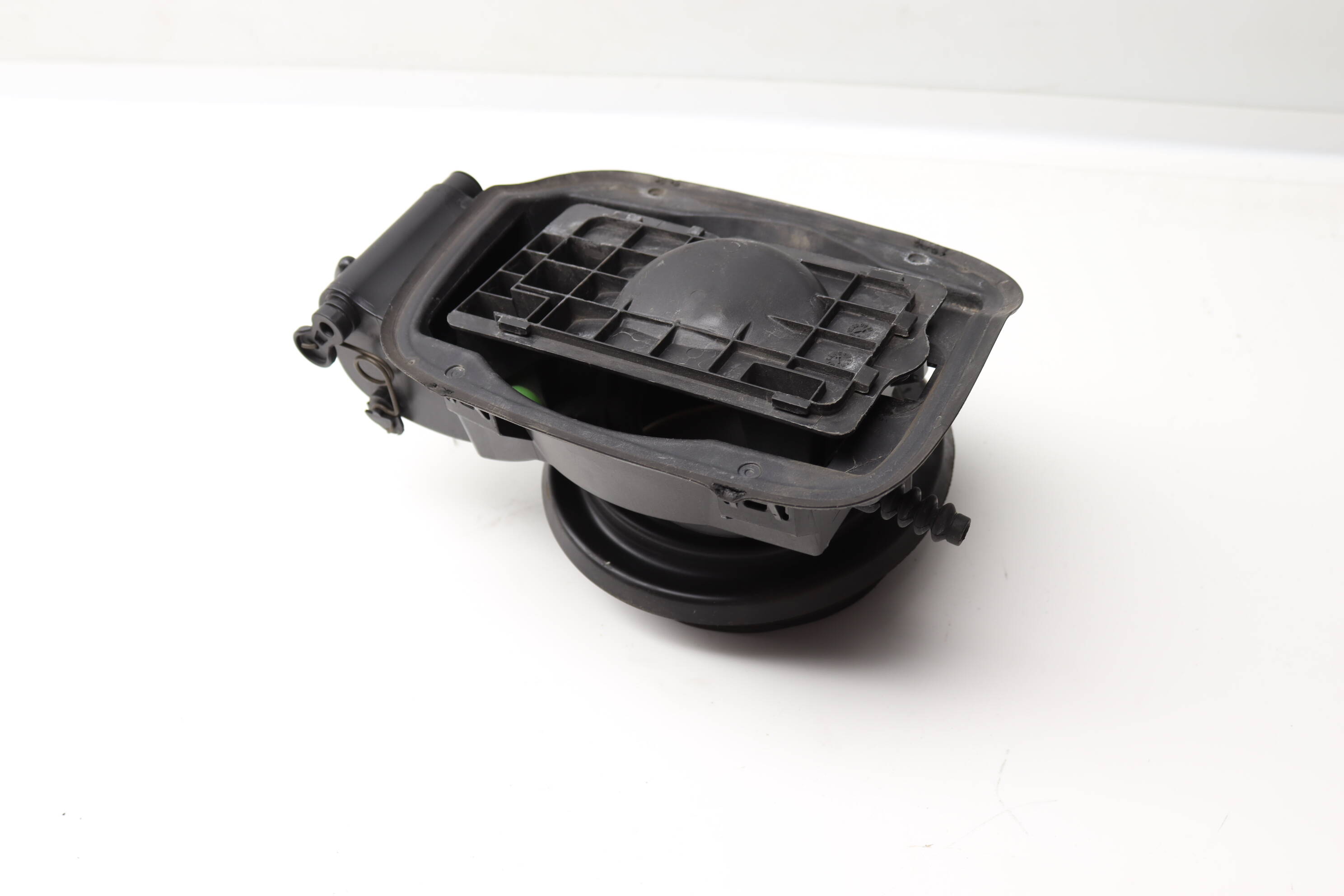 Gas / Fuel Filler Door Bracket 51177160631