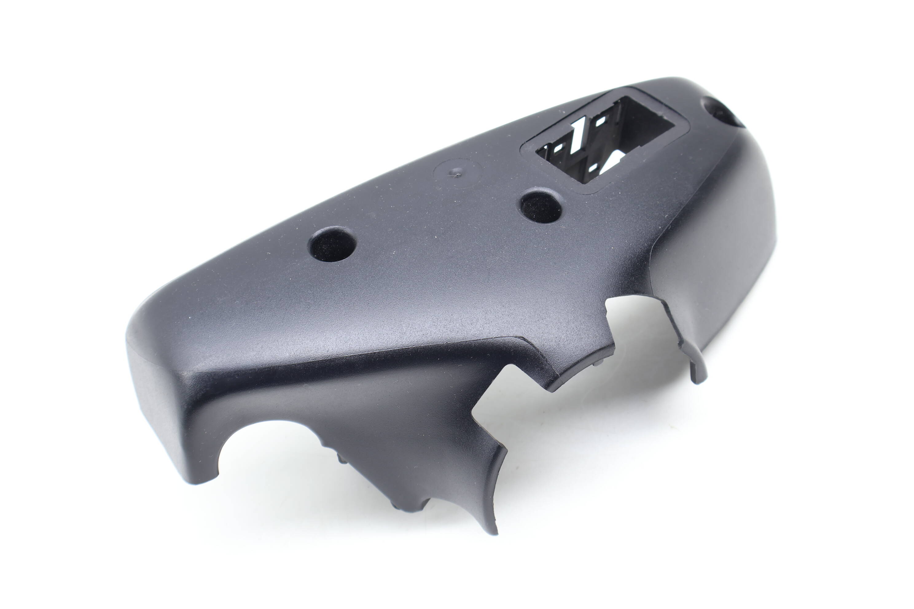 Lower&#x20;Steering&#x20;Column&#x20;Trim&#x20;&#x2F;&#x20;Cover&#x20;7D1858559J