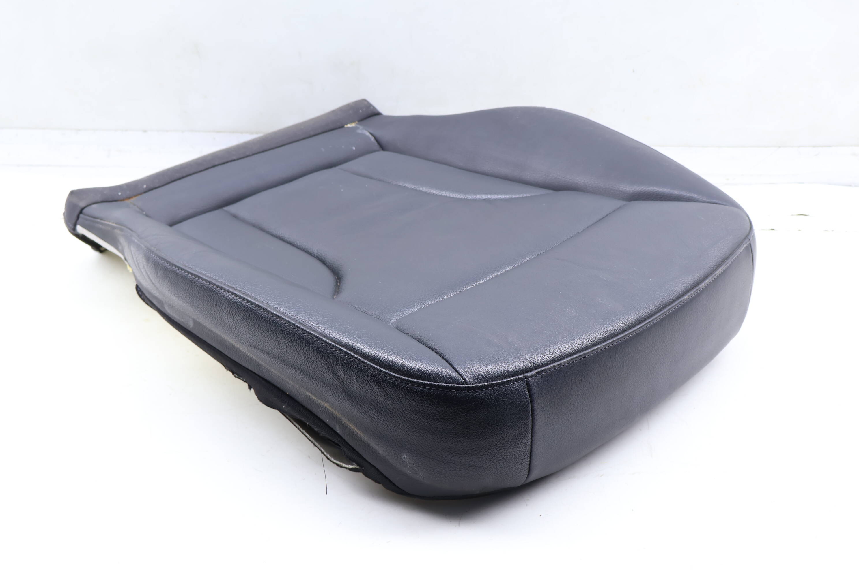 Lower Seat Bottom Leather Cushion 8R0881406AP
