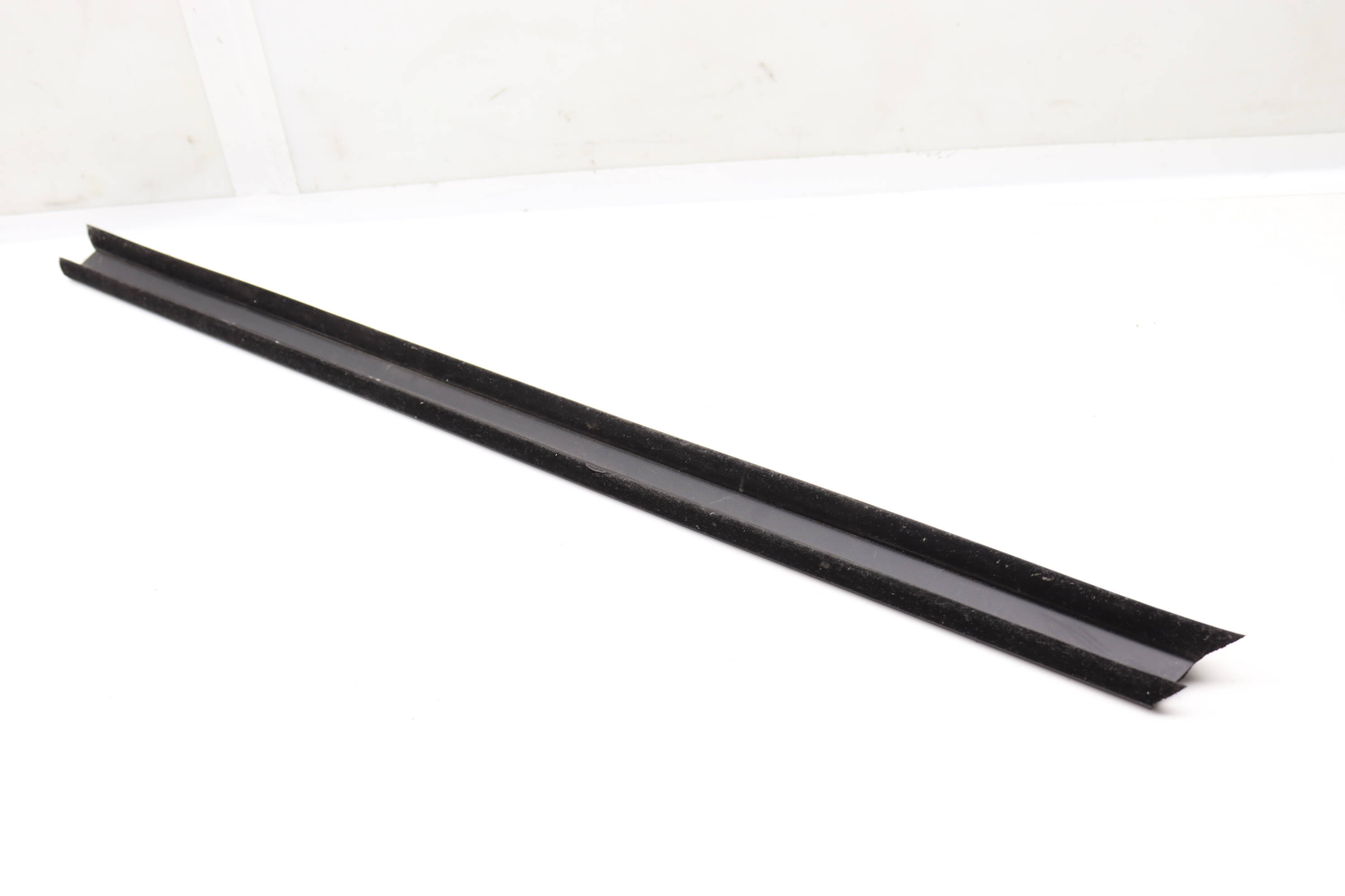 Interior Door Window Slot Seal Trim 51337289627