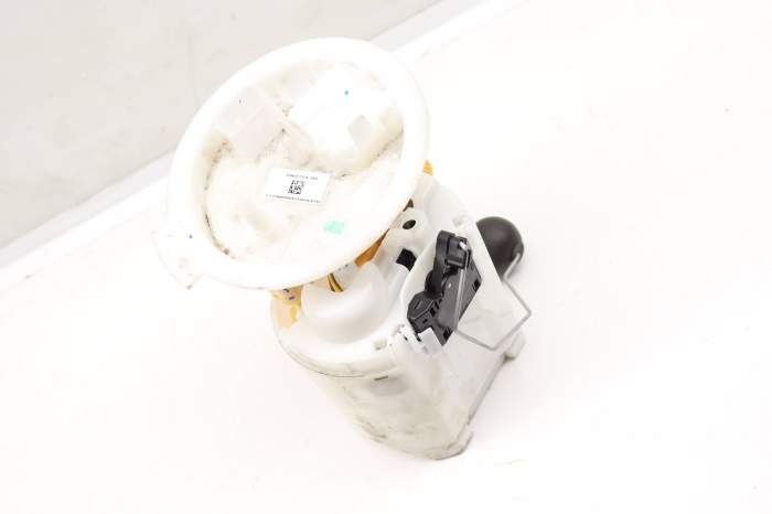 In-Tank Fuel Pump Assembly 16117467713 main product photo