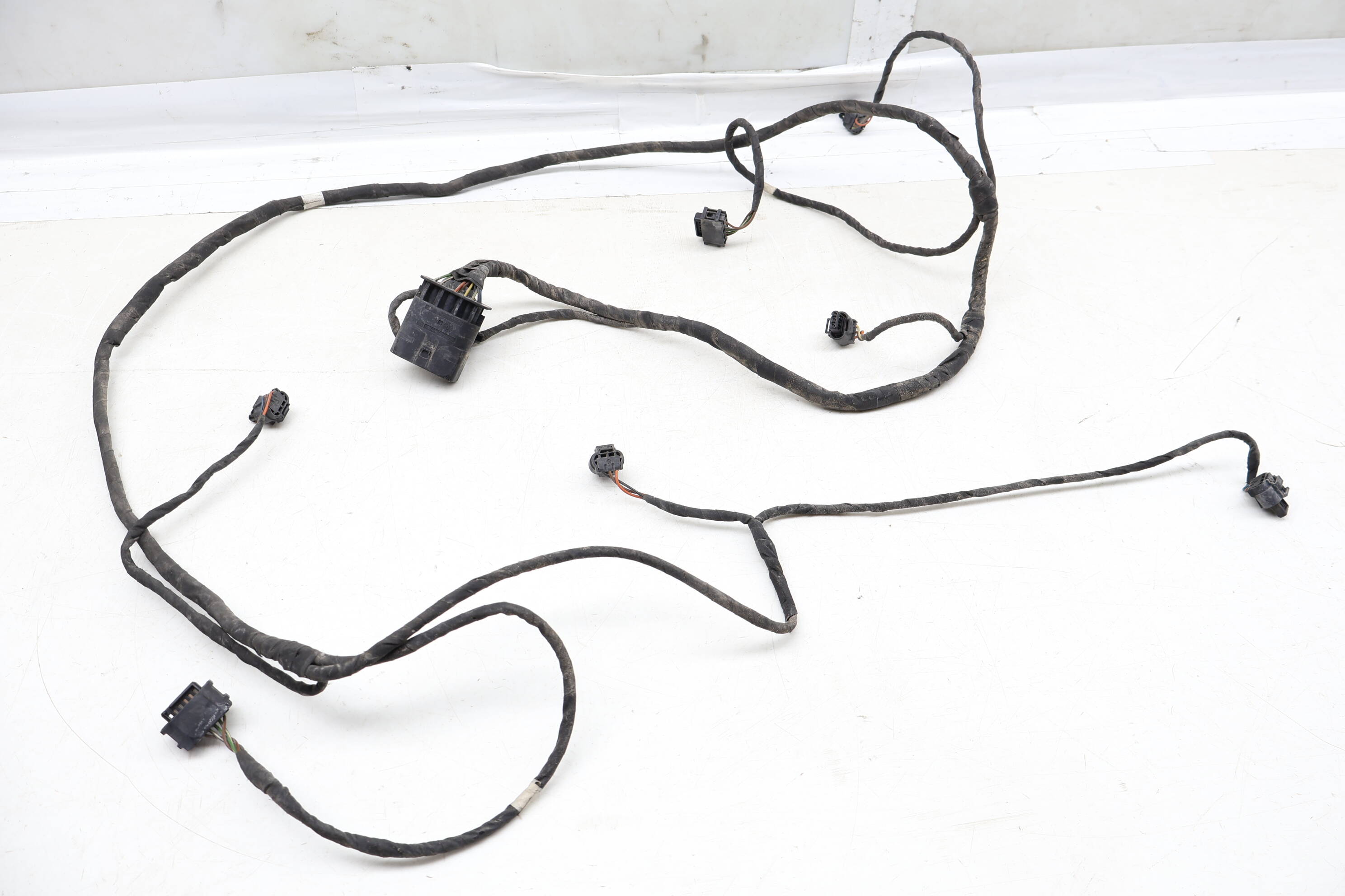 Bumper / Park Assist Wiring Harness 1664401935