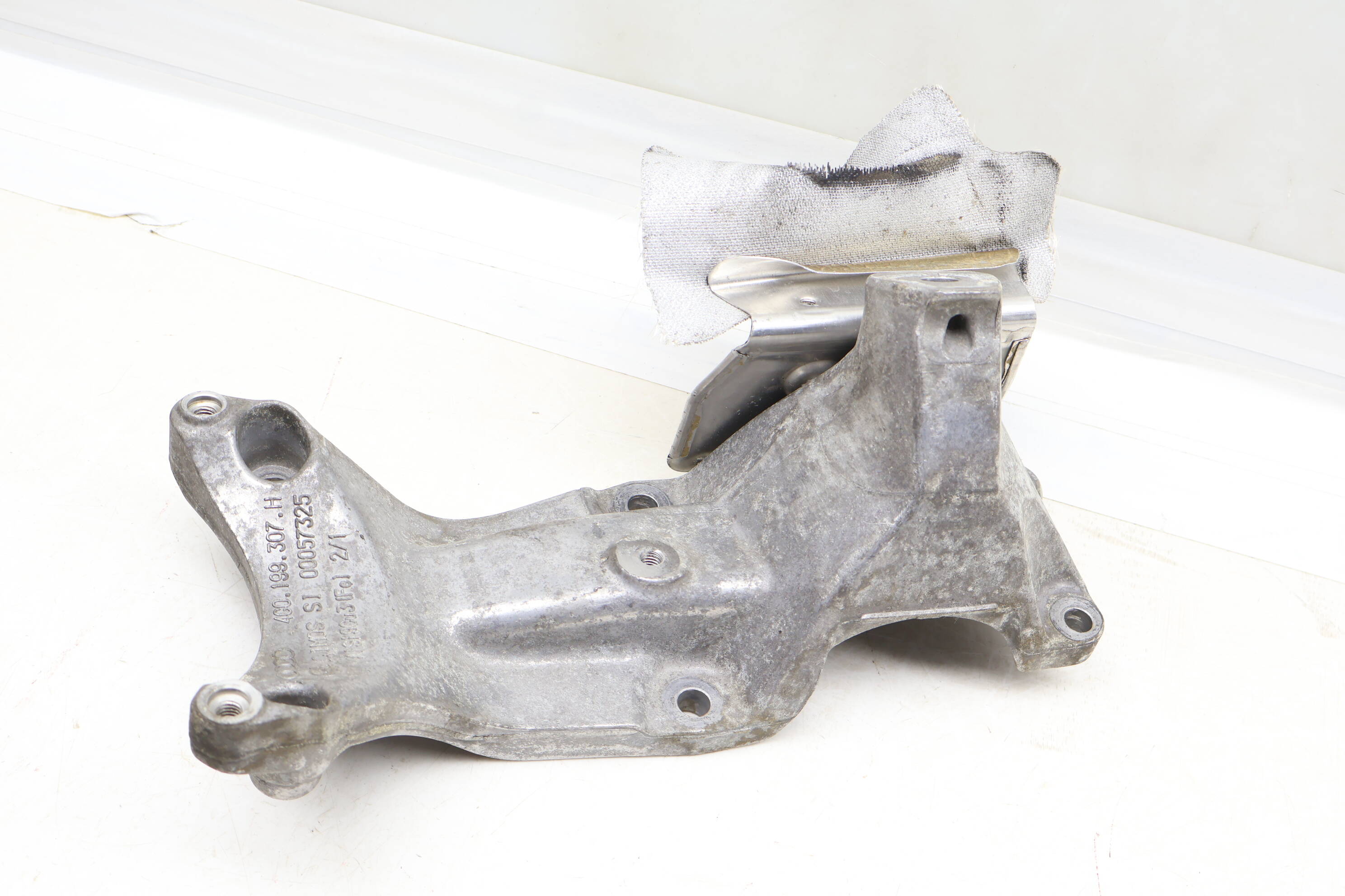 Engine / Motor Mount Bracket 4G0199307H