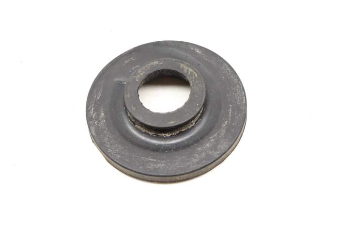 Upper Spring Rubber Mount 3QF512149 main product photo