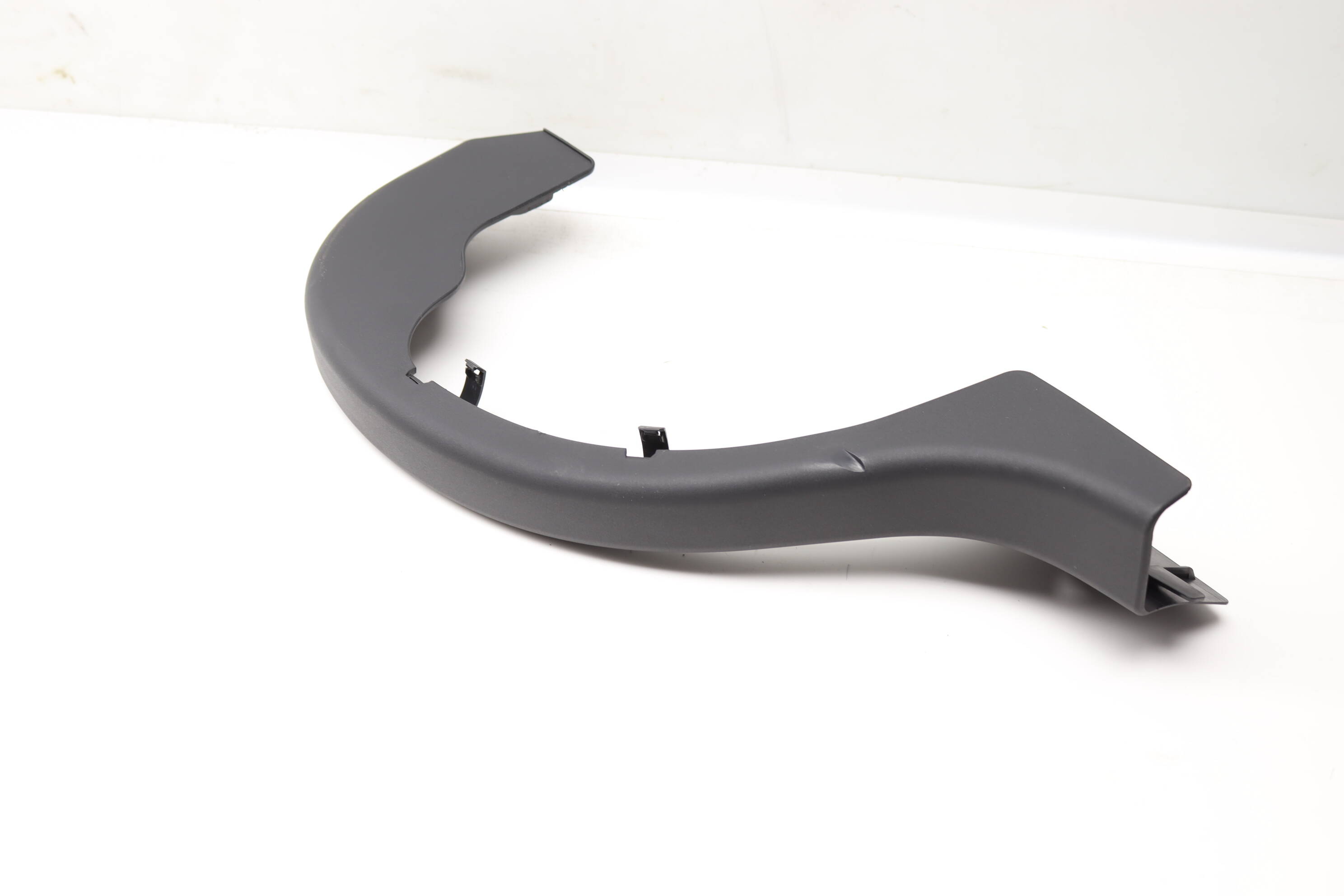 Trunk Hinge Cover 2048210289