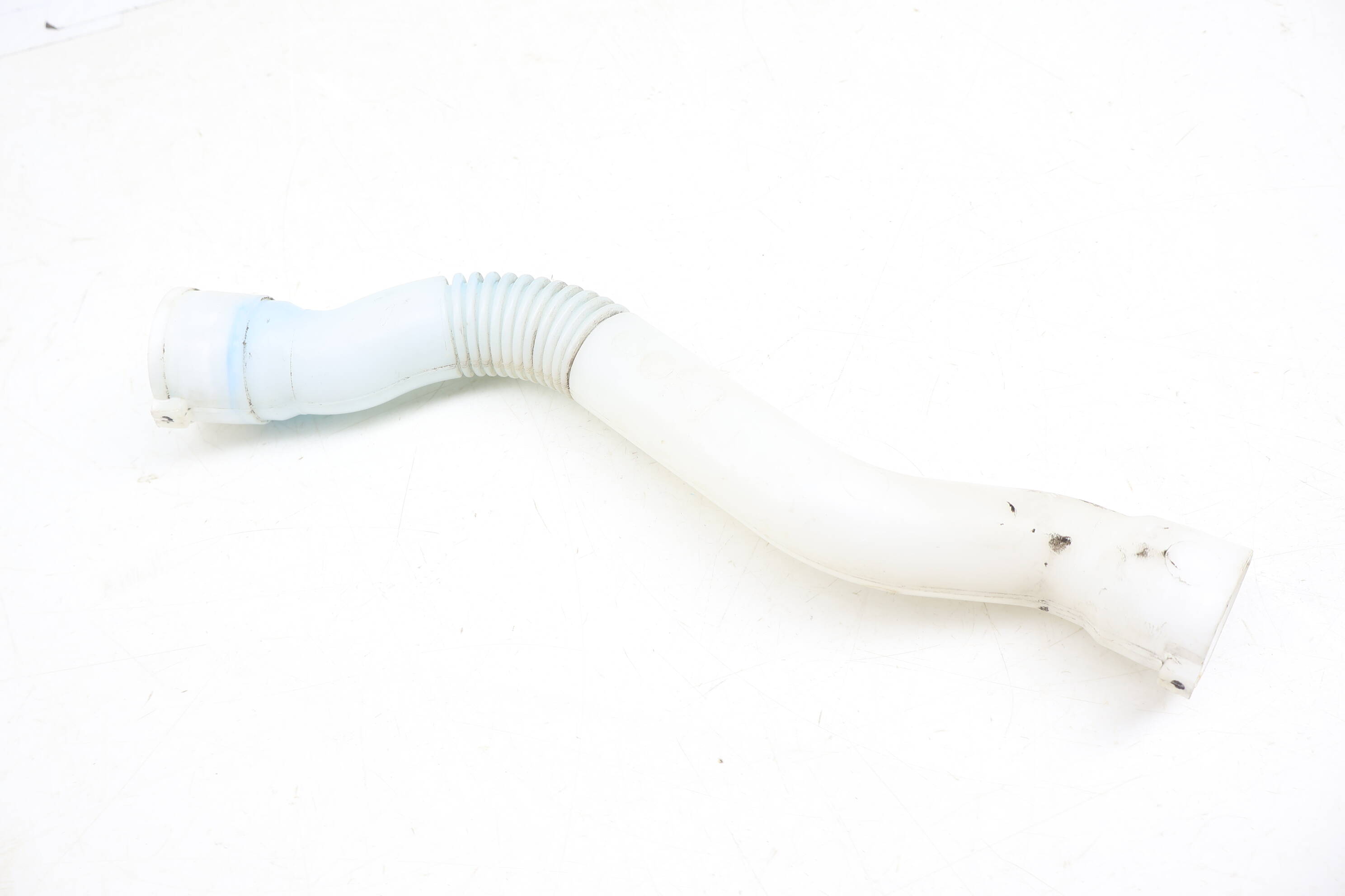 Windshield Washer Reservoir / Tank Filler Neck 3CN955453C